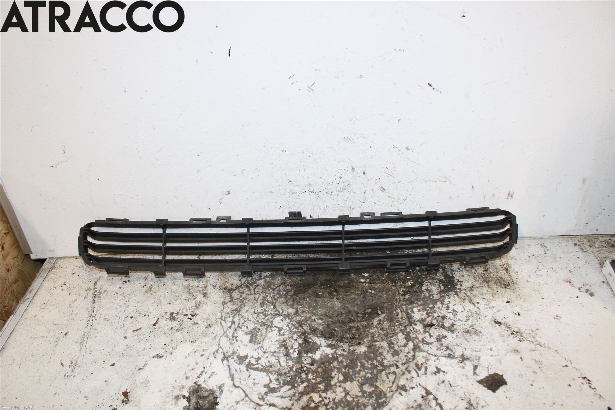 Toyota AVENSIS 03-06 Grill-Galler