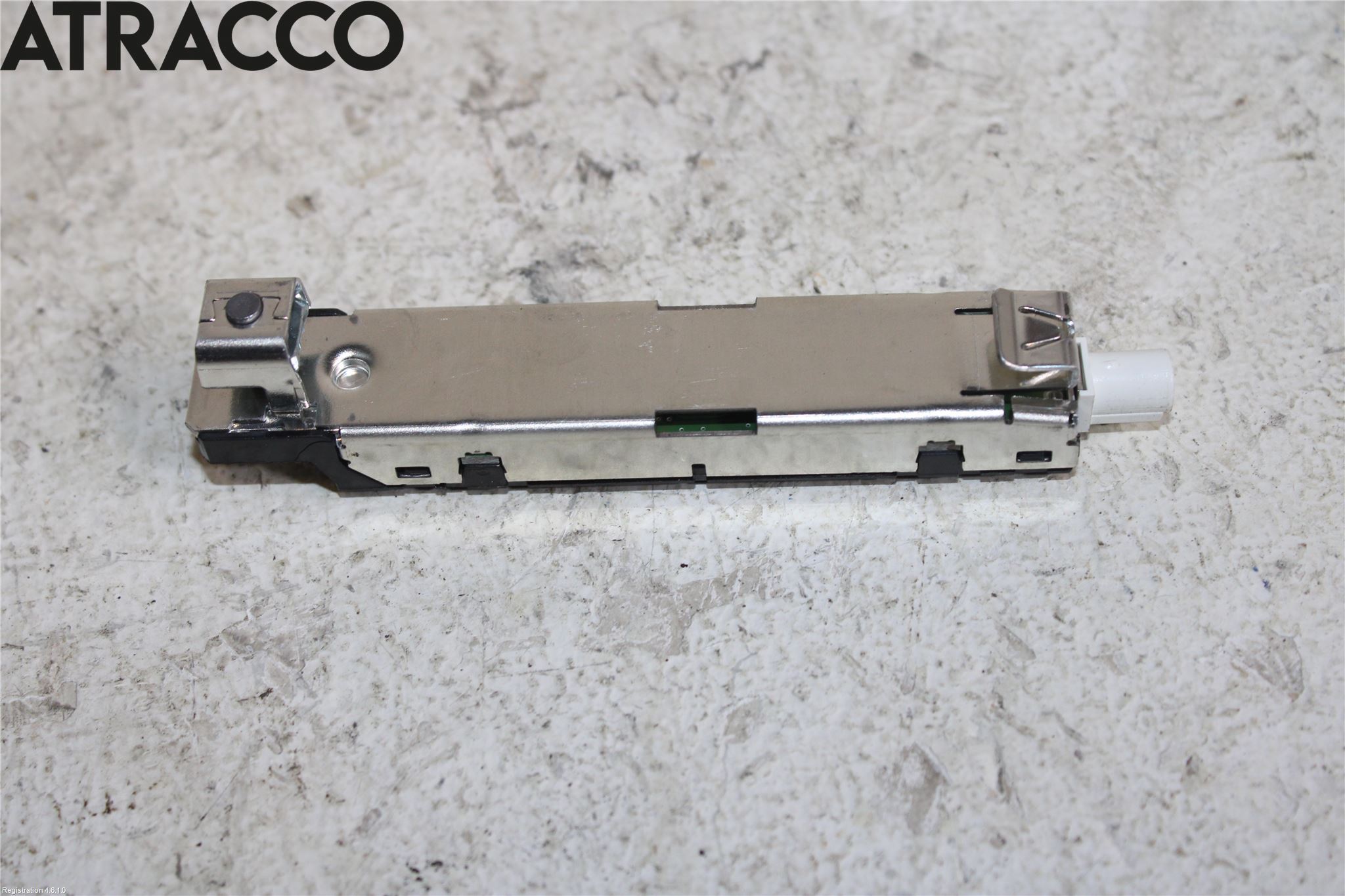 Audi A3/S3 8V 13-20 Antennförstärkare