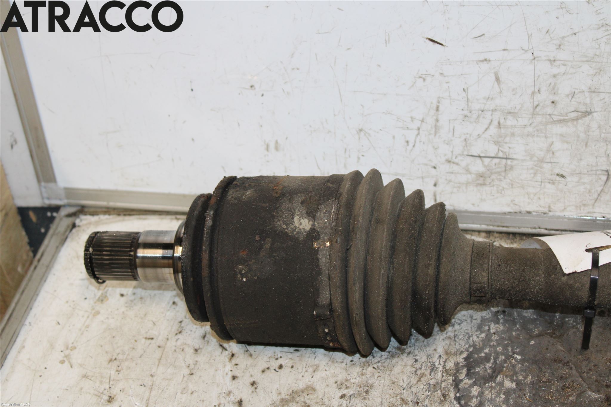 Mitsubishi PAJERO 06-15 Drivaxel Bak Vänster