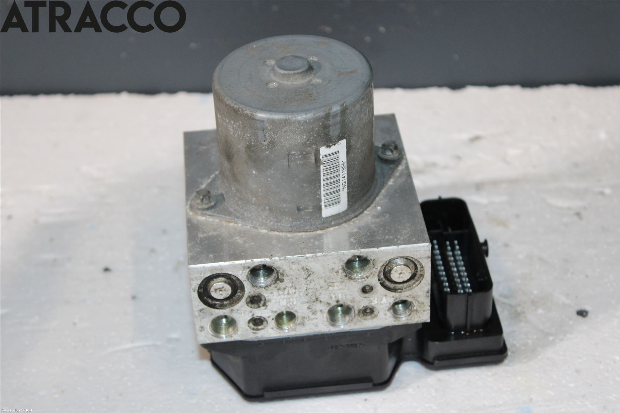 Volkswagen VW PASSAT 11-14 Abs Hydraulaggregat