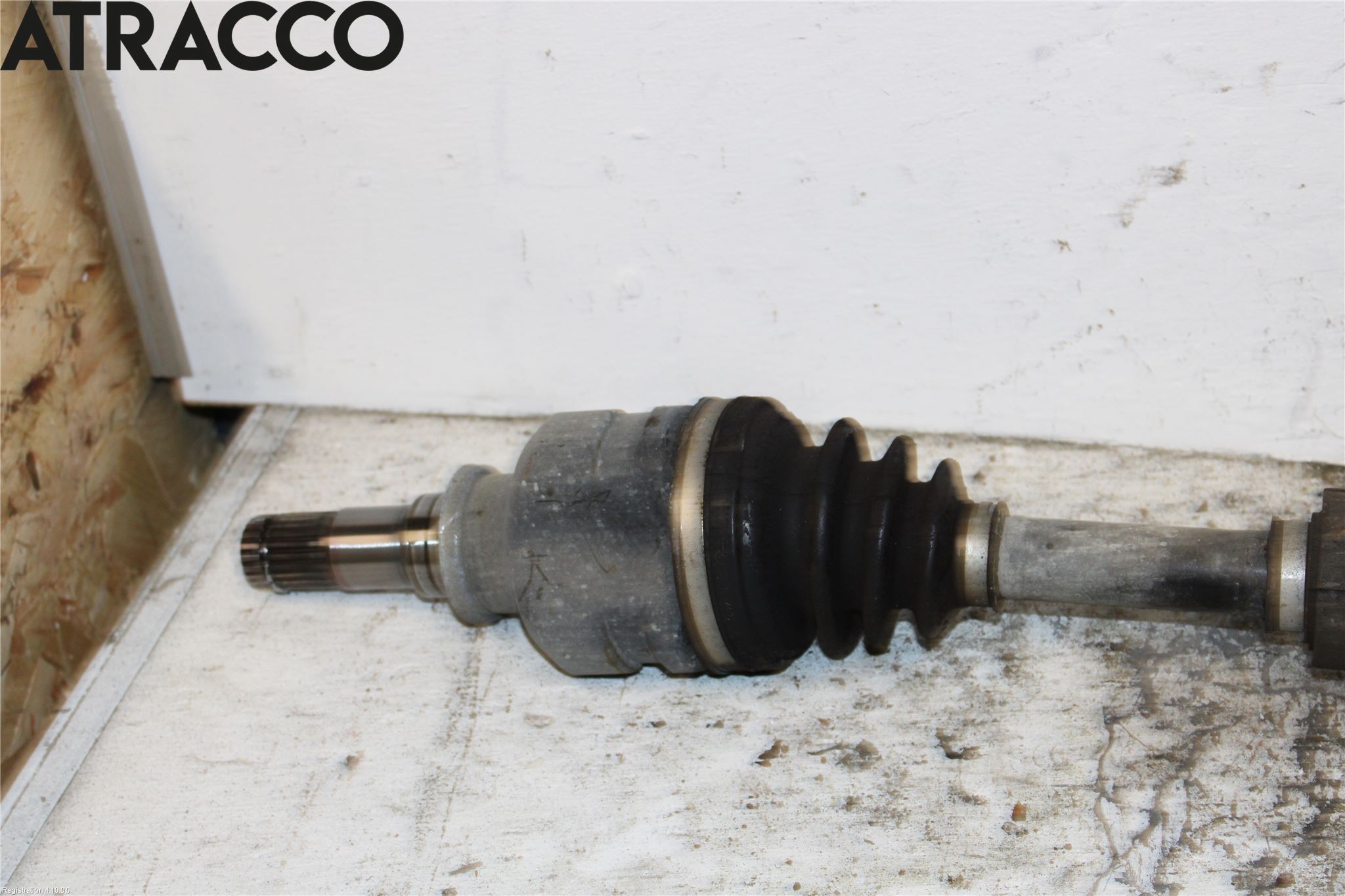 Toyota YARIS XP130 15-20 Drivaxel Fram Höger