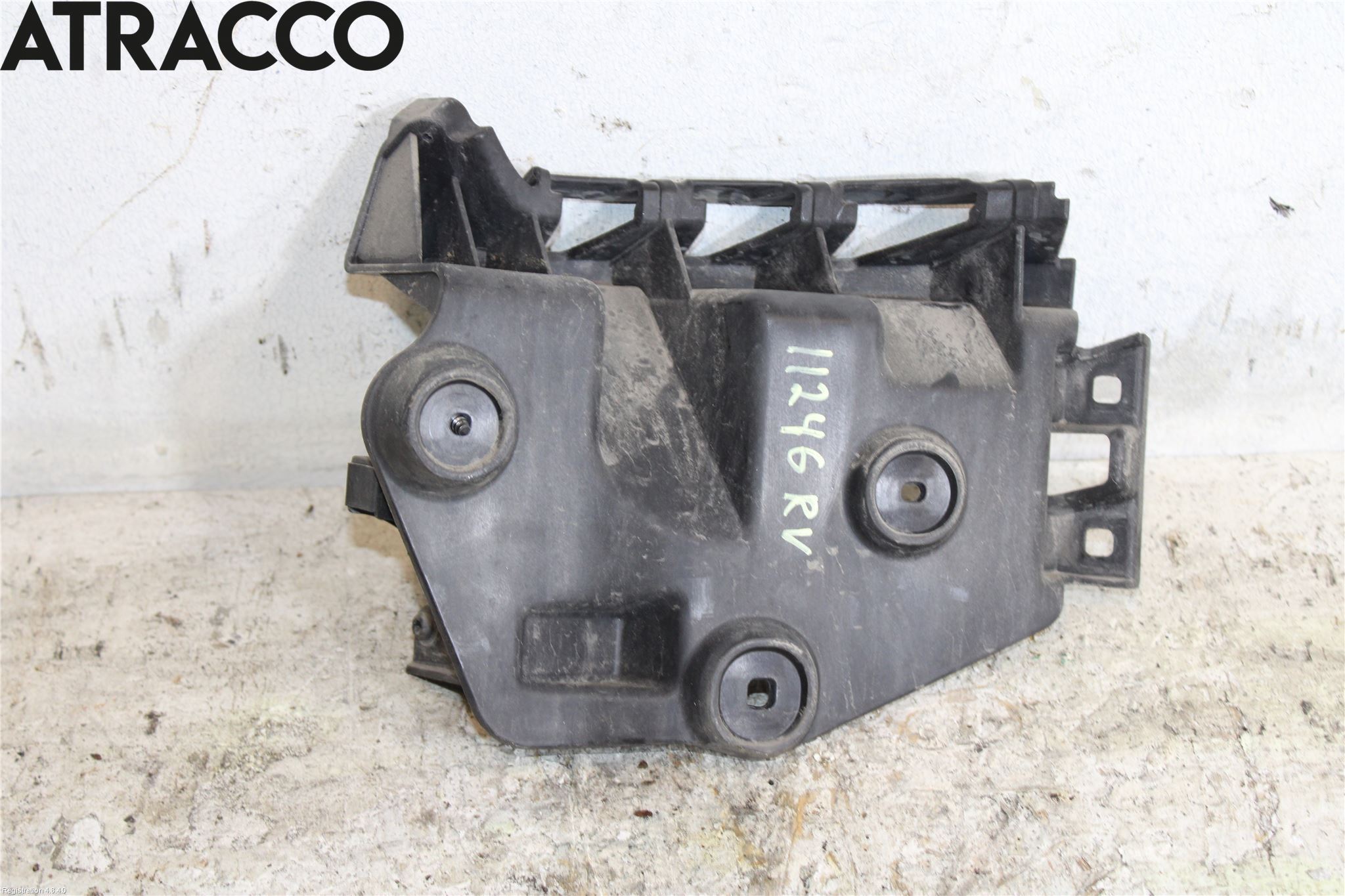 Audi A3/S3 05-13 Stötfångarfäste Bak Vä