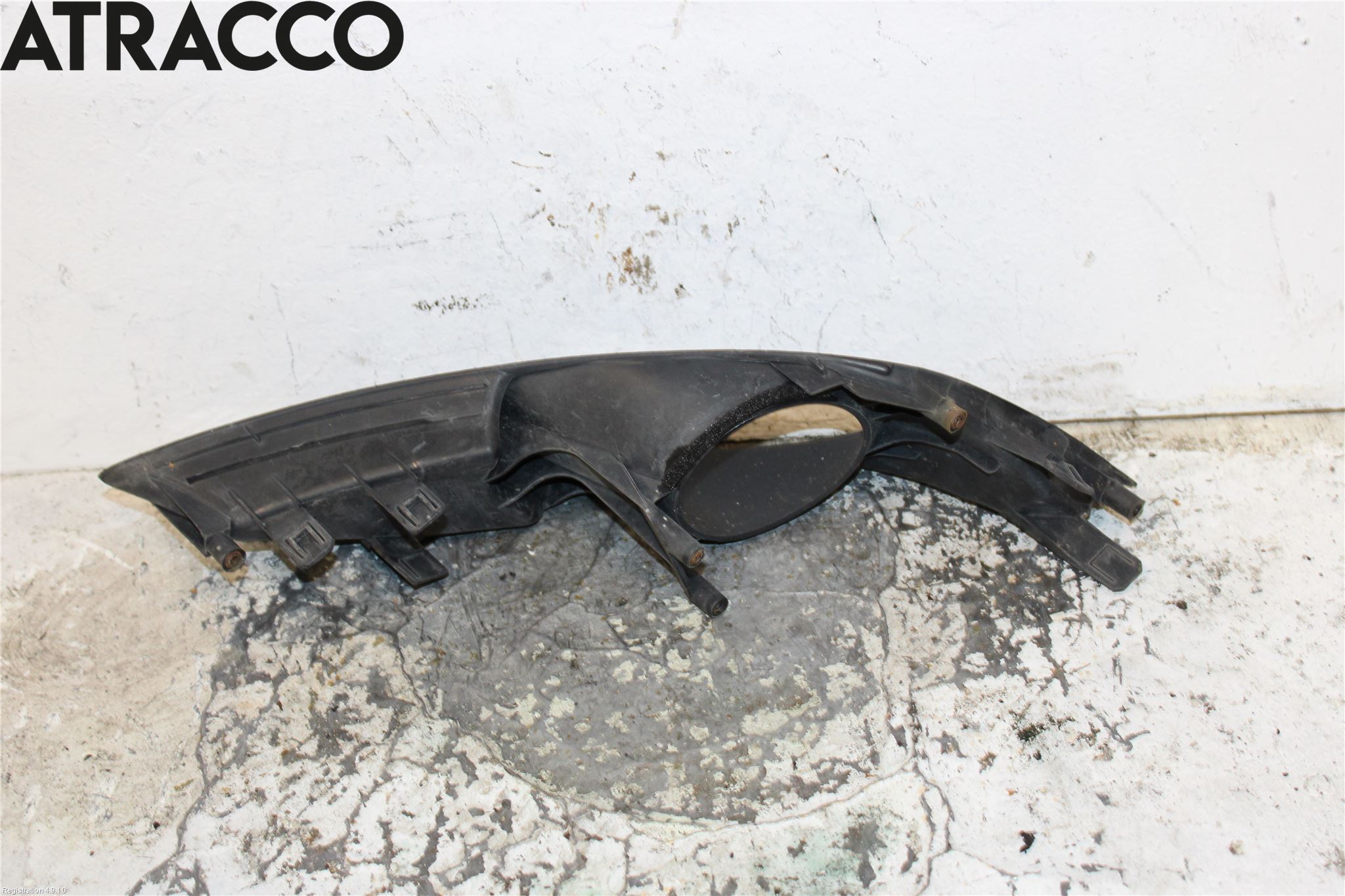 Toyota AURIS 10-12 Dimljussarg Fram