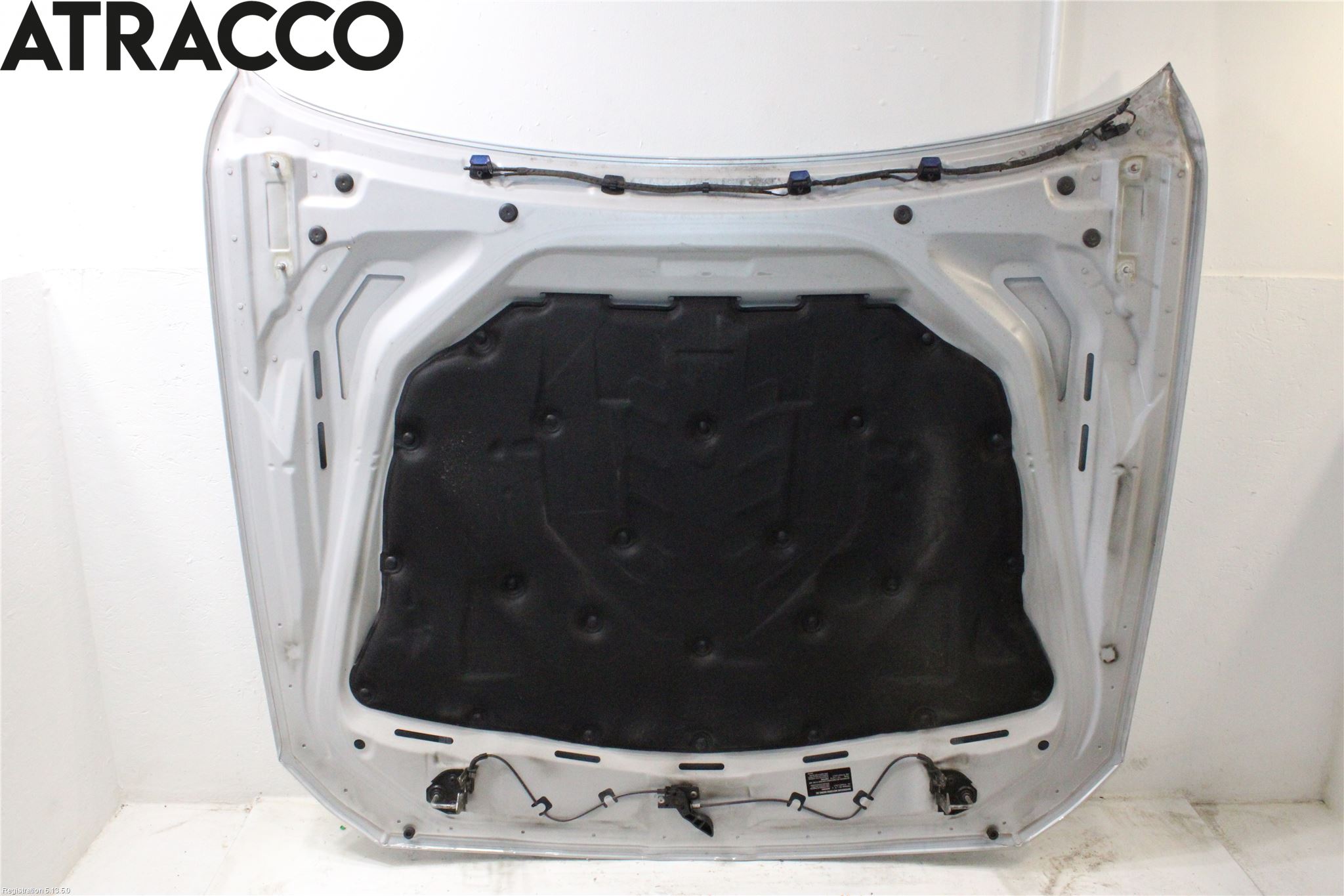 BMW 5 F10/F11/F18 09-17 Huv Fram