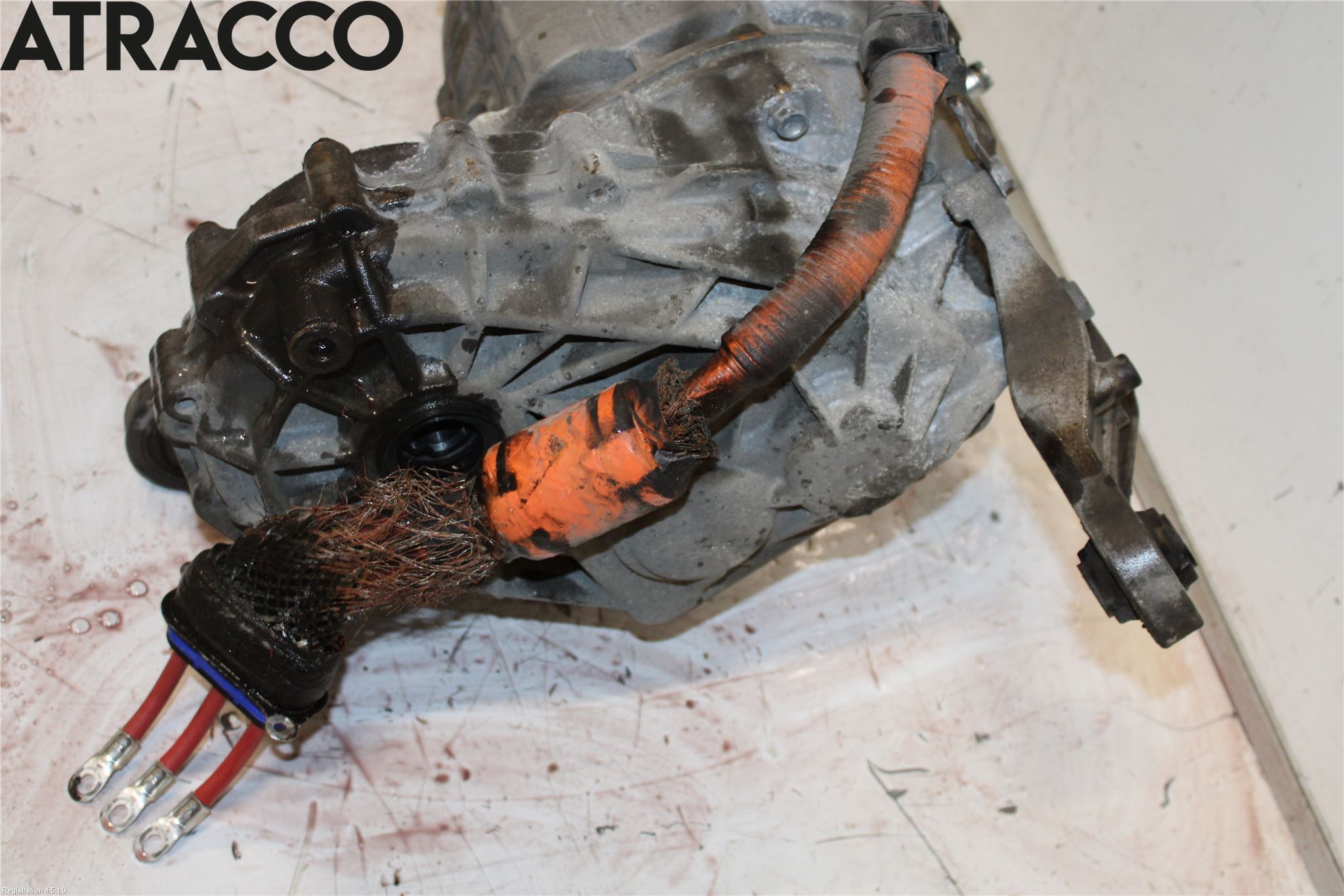 Mitsubishi OUTLANDER 13-21 Motor Elektisk Fram