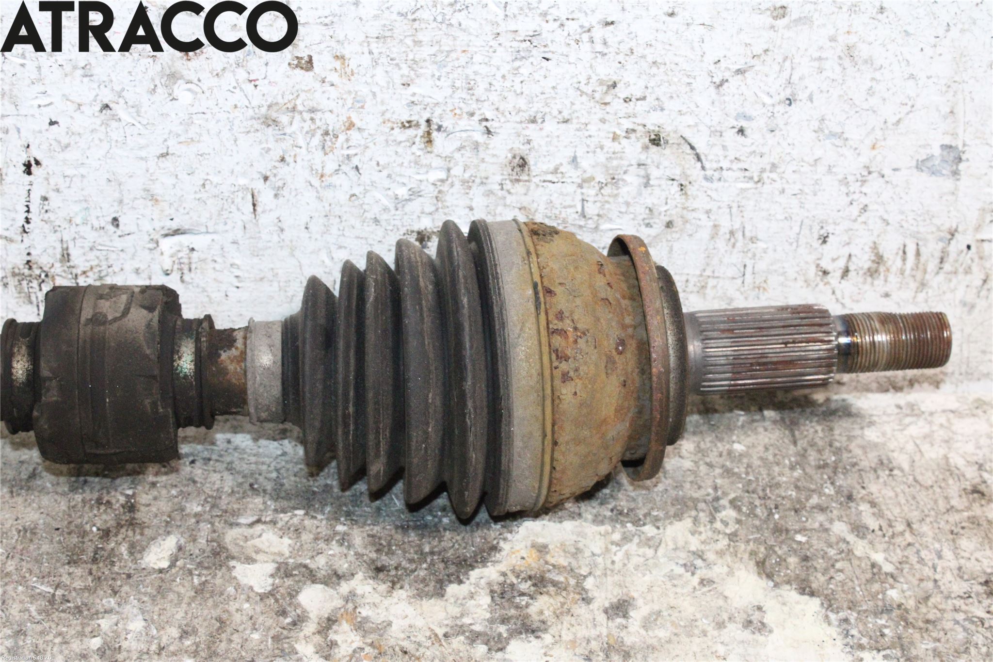 Toyota RAV4 13-18 Drivaxel Fram Vänster