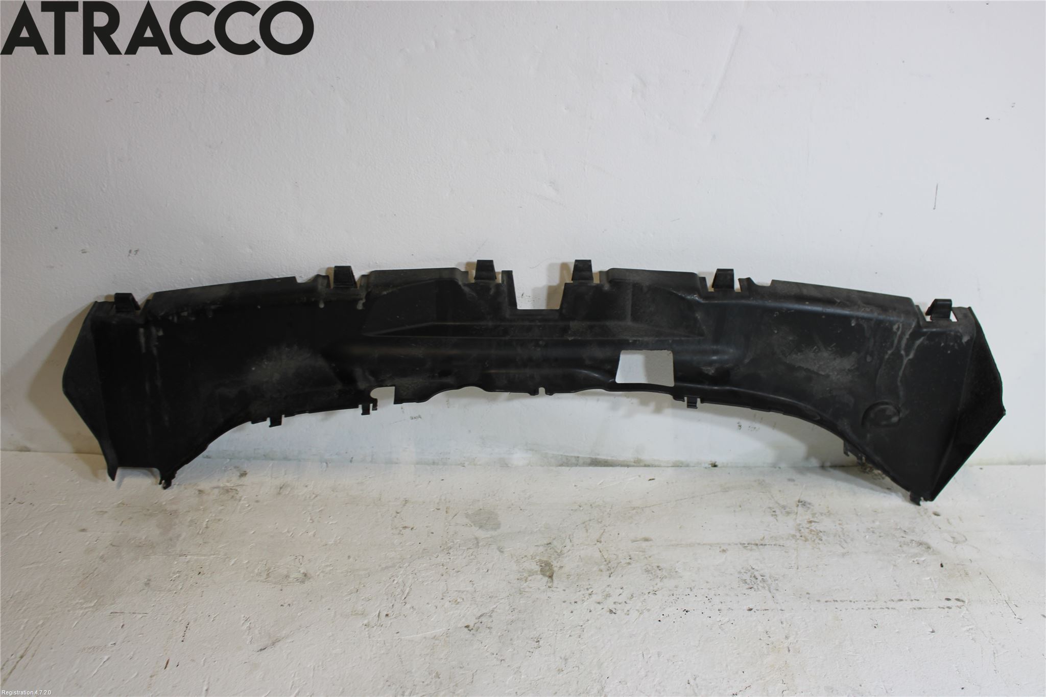 Ford TRANSIT/TOURNEO CONNECT 13-22 Stötfångarbeklädnad Fram
