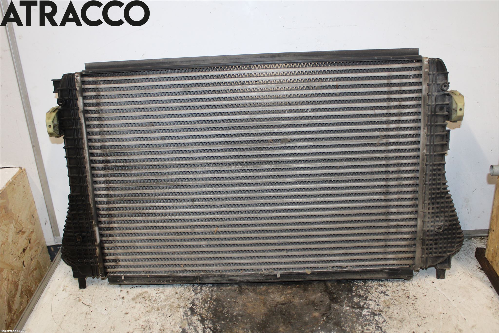 Volkswagen VW CADDY 11-15 Laddluft-Intercooler Kyl