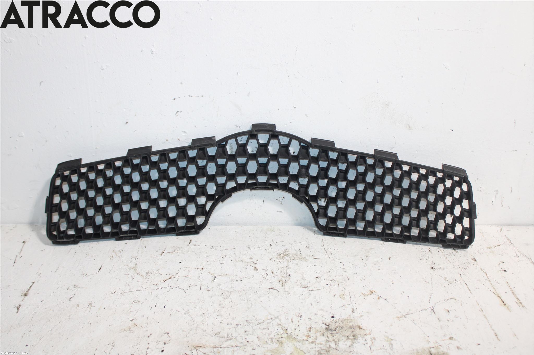 Toyota YARIS XP90 06-11 Grill Komp
