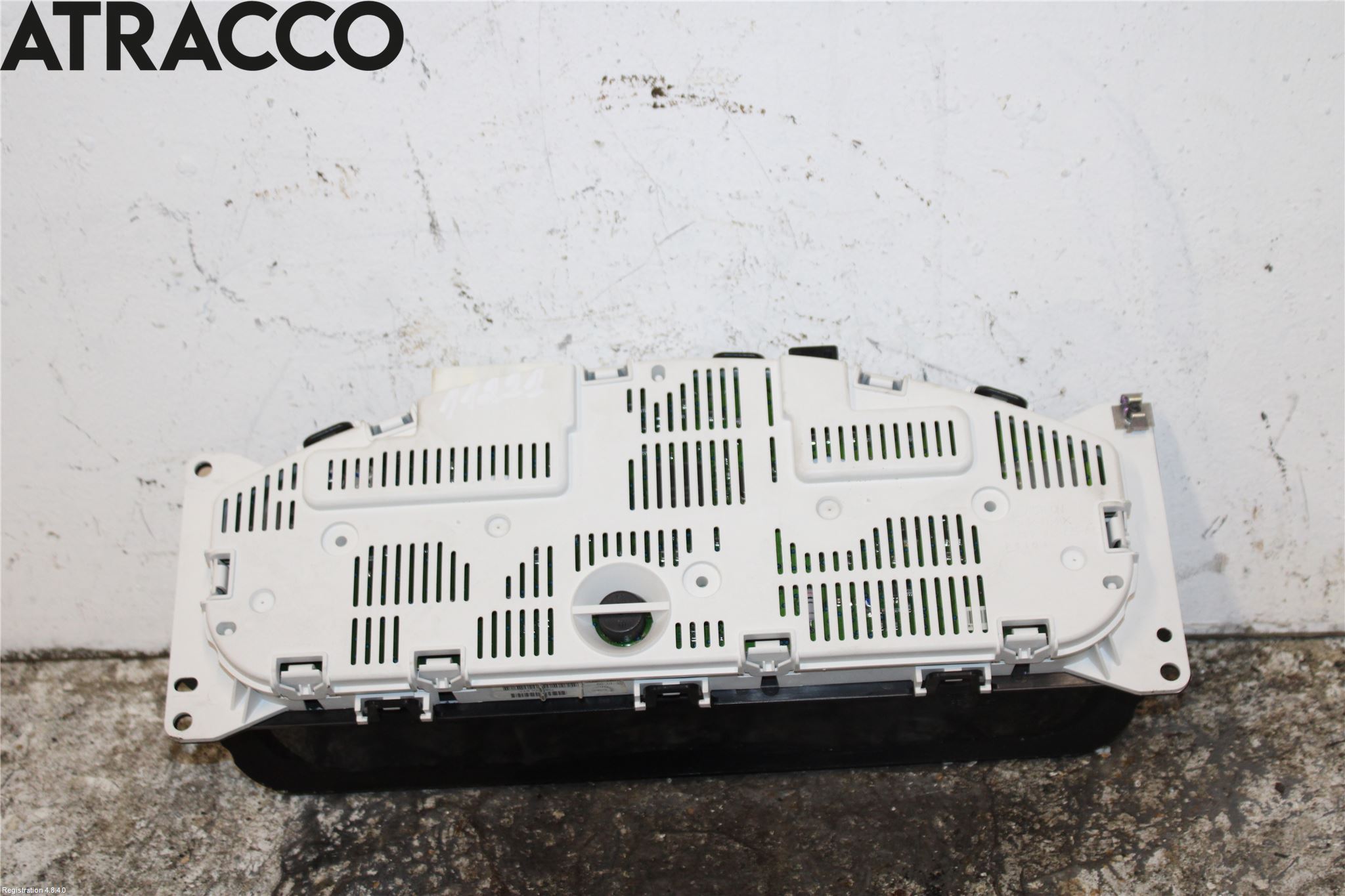 Nissan NAVARA 05-16 Instrument Komb