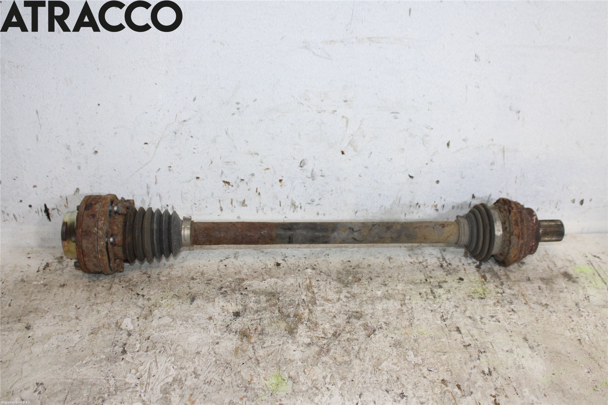 Volkswagen VW GOLF VI 09-13 Drivaxel Bak Vänster