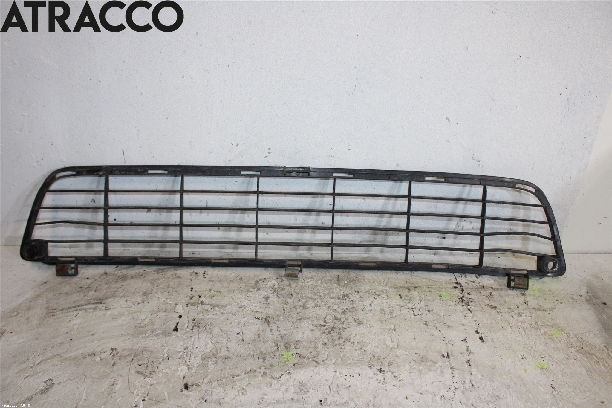 Toyota LANDCRUISER J120 02-09 Grilldel Mitt