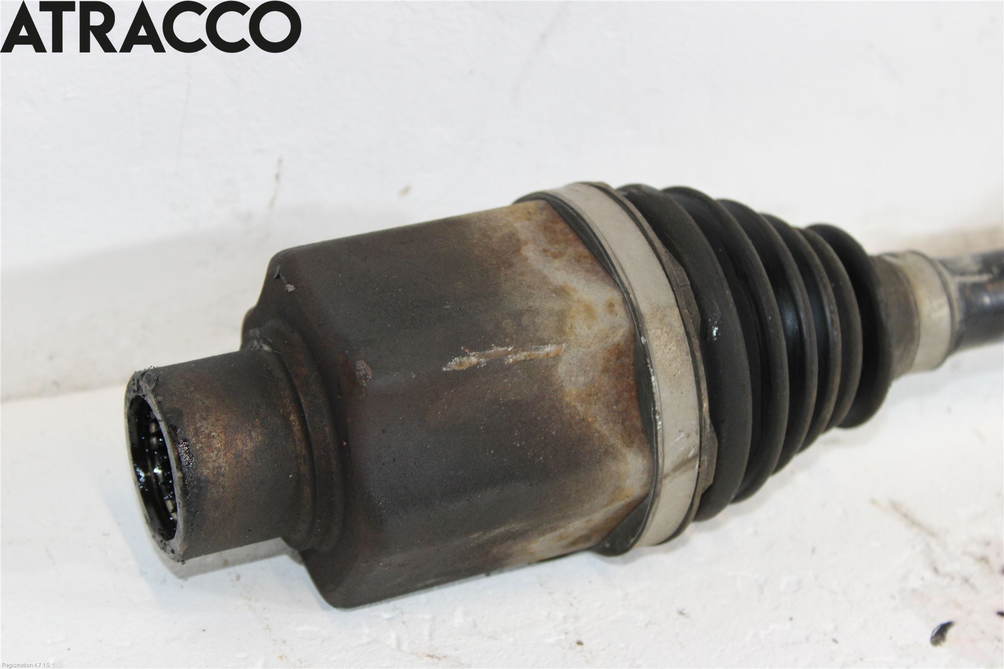 Volkswagen VW TRANSP/CARAVELLE (T6) 16-22 Drivaxel Fram Höger