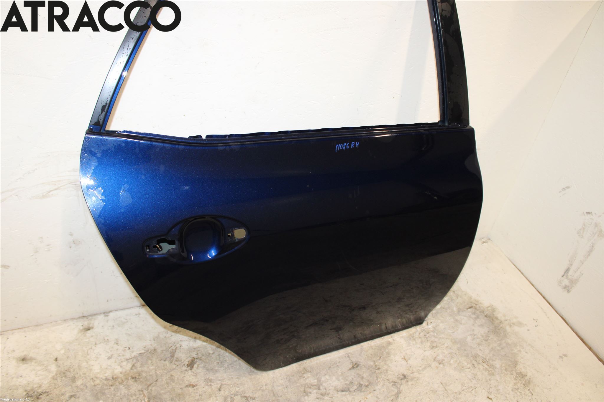 Toyota AURIS 10-12 Dörr Bak Höger