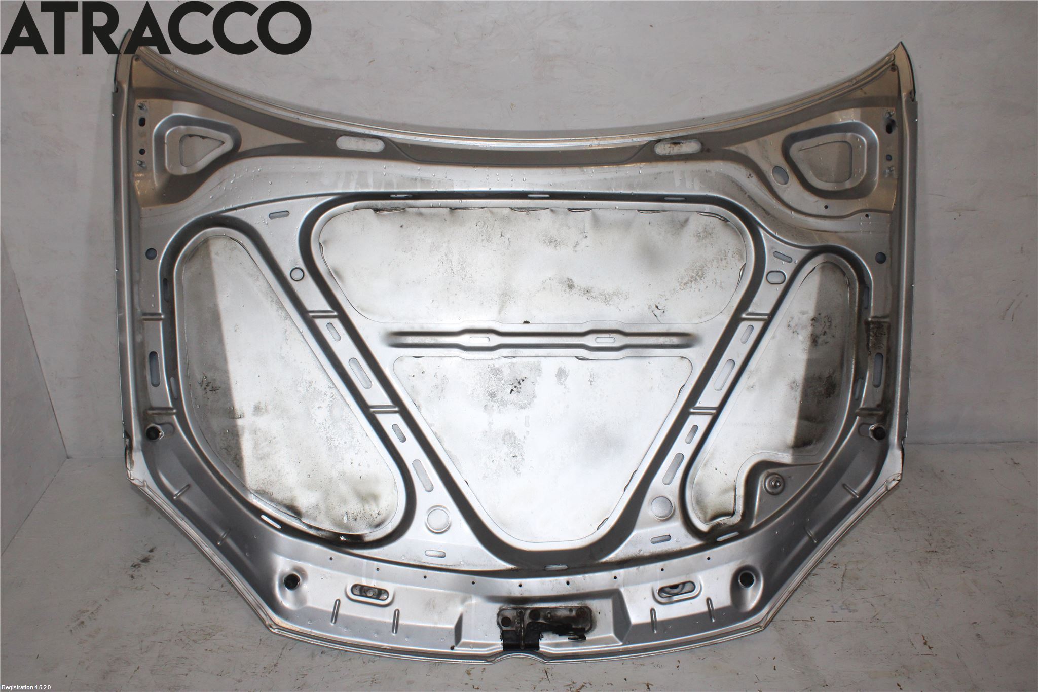 Volkswagen VW GOLF V 04-09 Huv Fram