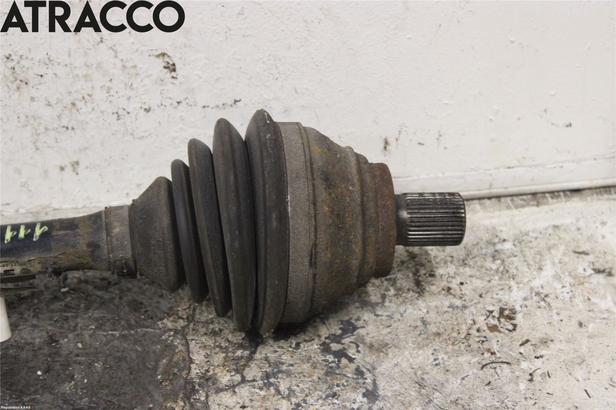 Skoda SUPERB 09-15 Drivaxel Fram Vänster