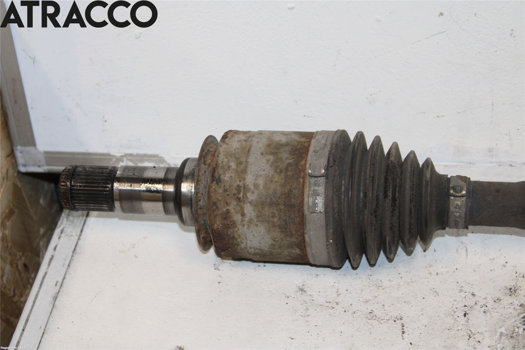 Mercedes-Benz MB R-KLASS (W251) 05-13 Drivaxel Bak Vänster