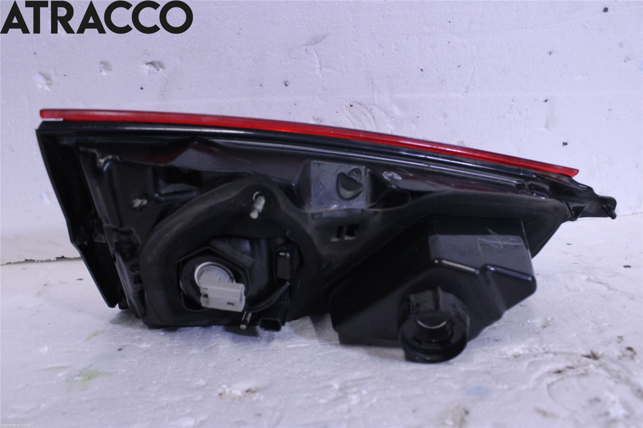 Nissan QASHQAI 14-17 Bakljus Lucka Hö