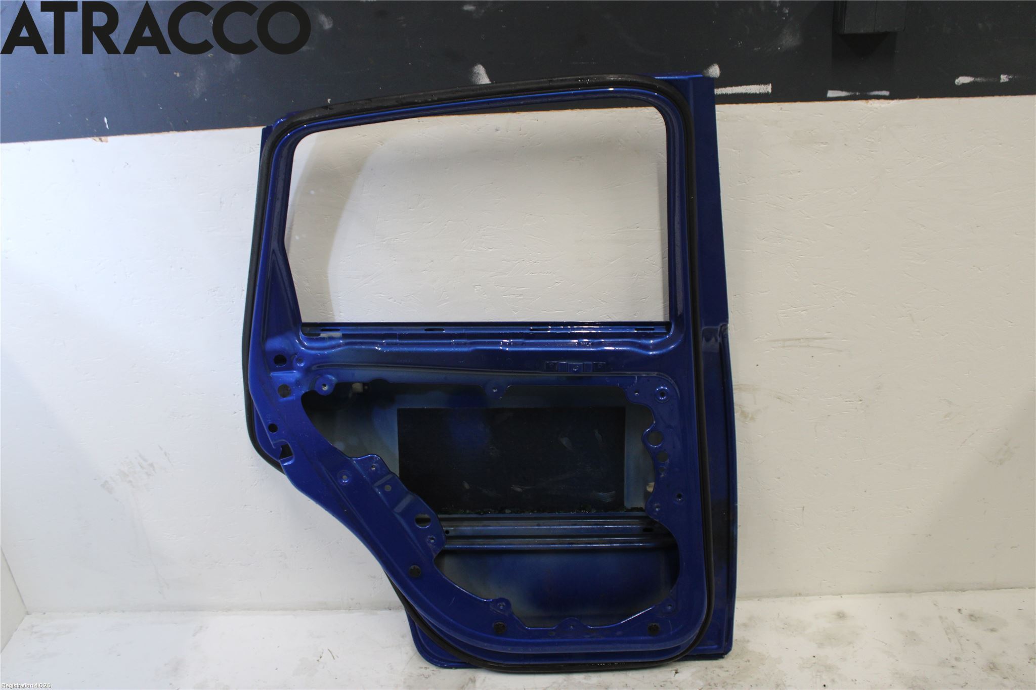 Volkswagen VW POLO 05-09 Dörr Bak Vänster