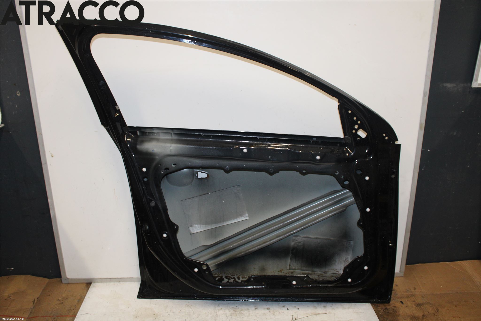 Volvo V60 11-13 Dörr Fram Höger