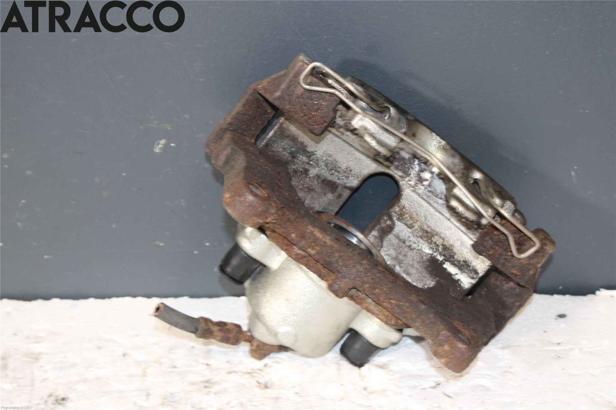 Volkswagen VW PASSAT 11-14 Bromsok Fram Höger