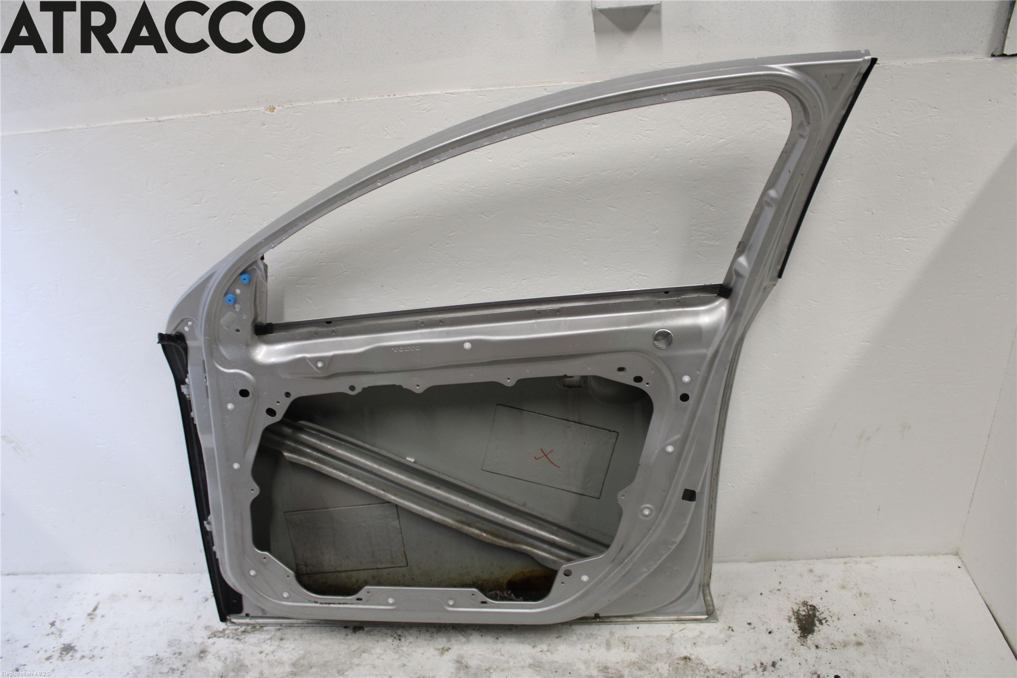 Volvo V60 11-13 Dörr Fram Höger
