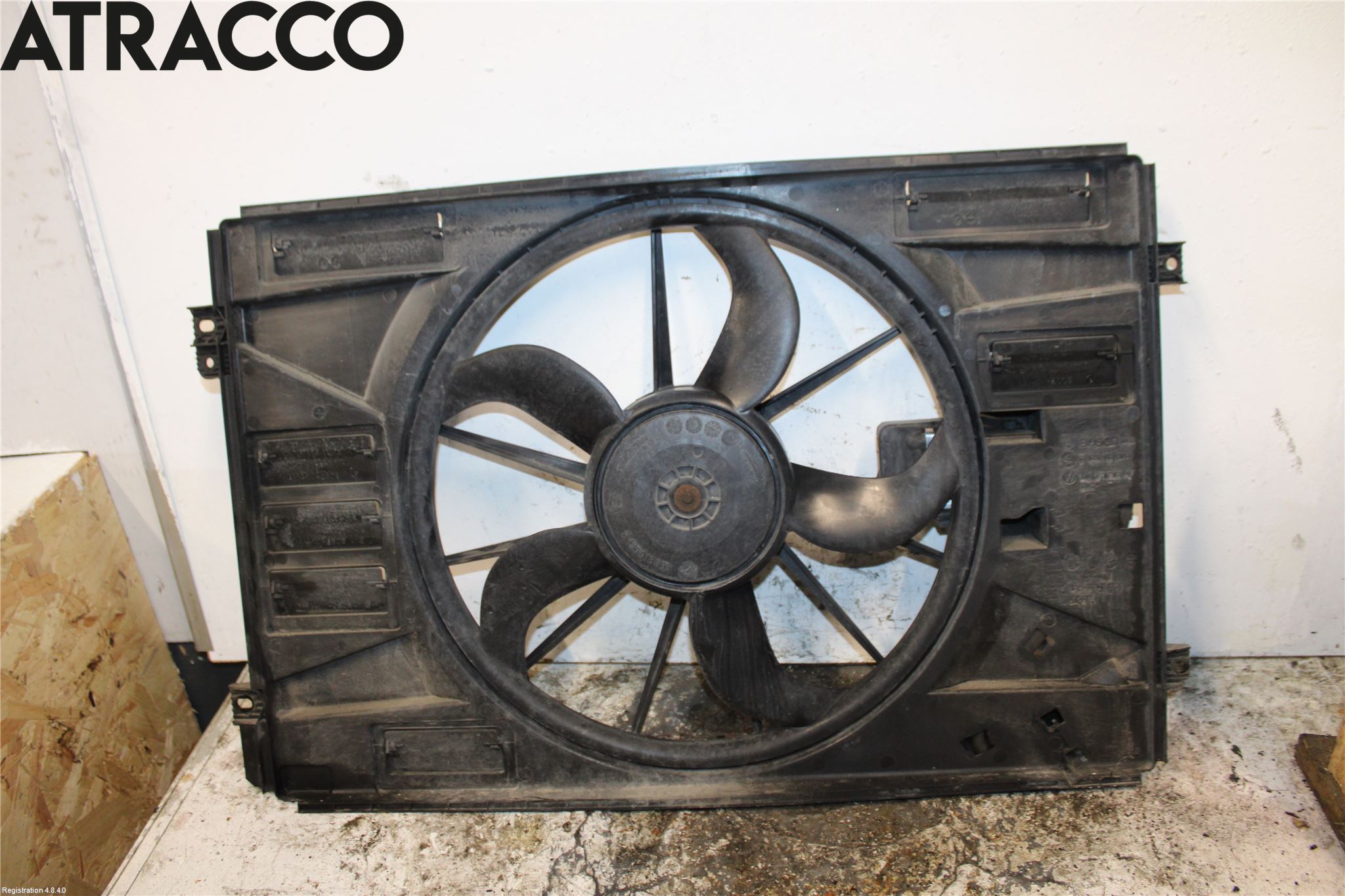 Volkswagen VW CADDY 11-15 Kylfläkt El