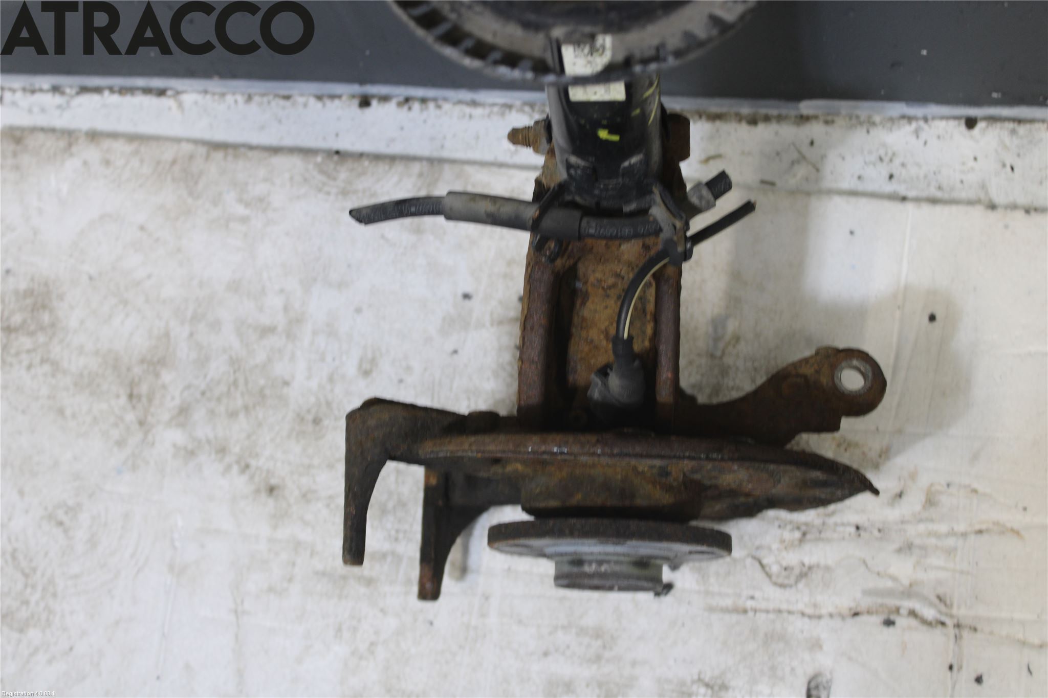 Volkswagen VW POLO 10-17 Fjäderben Fram Vänster