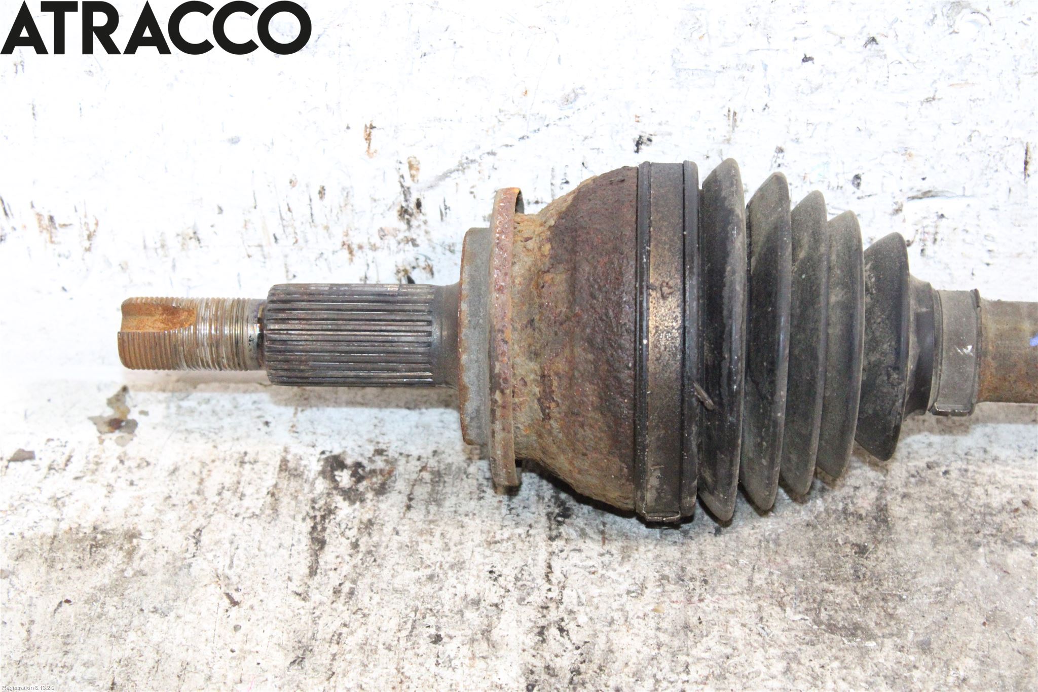 Toyota RAV4 13-18 Drivaxel Fram Vänster