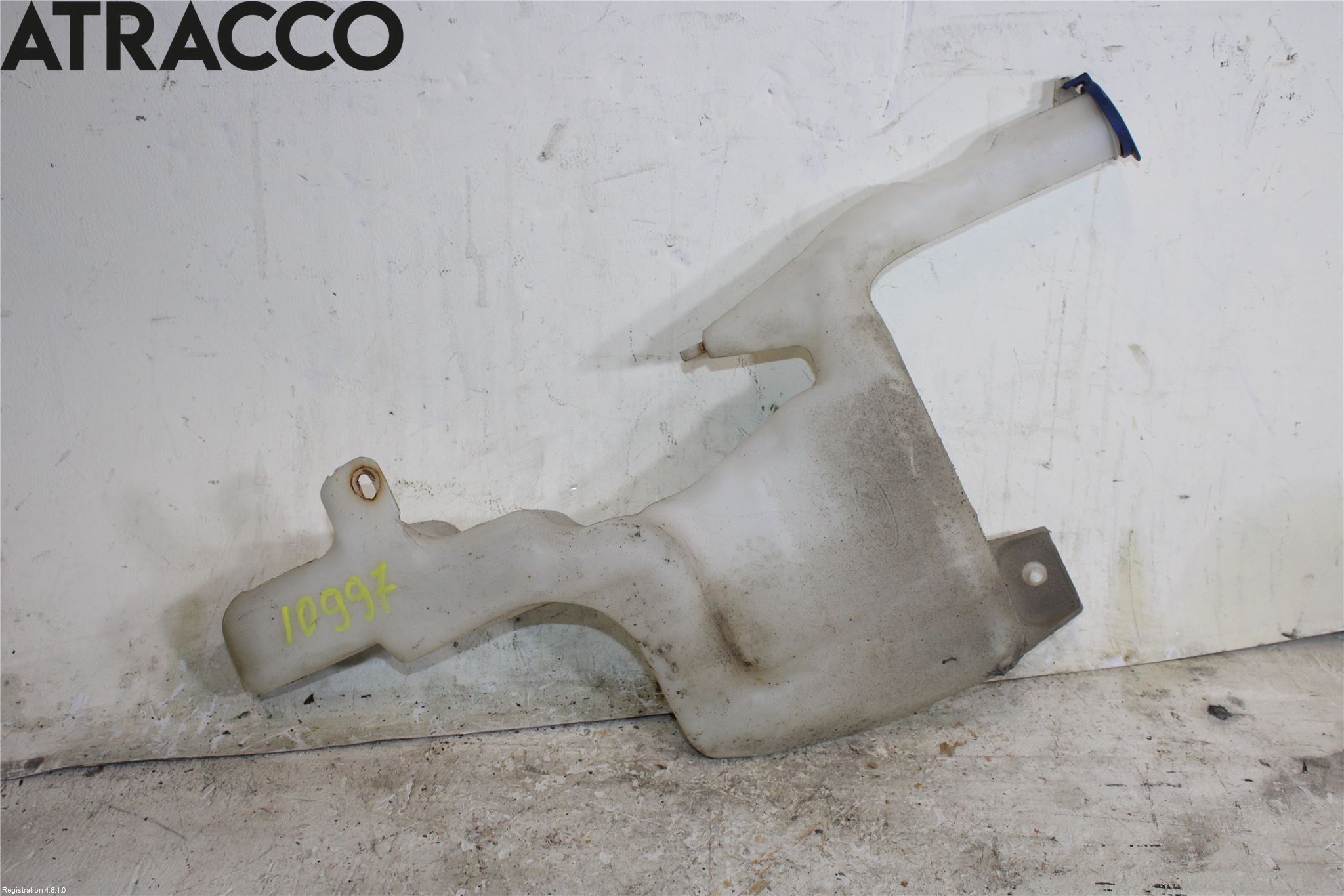 Ford FIESTA 09-12 Spolartank Vindruta
