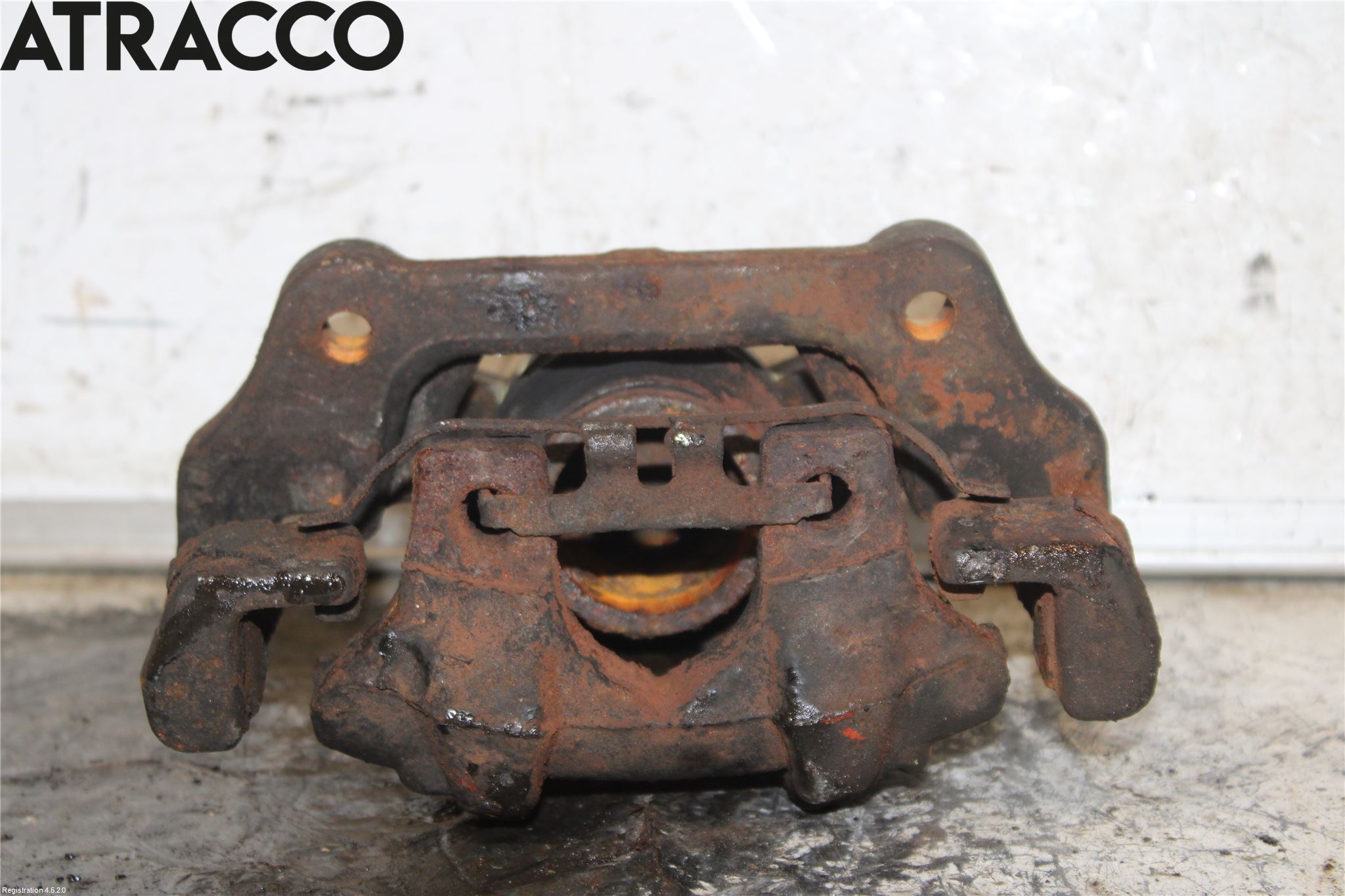 BMW 3 F30/F31/F80 12-19 Bromsok Fram Vänster