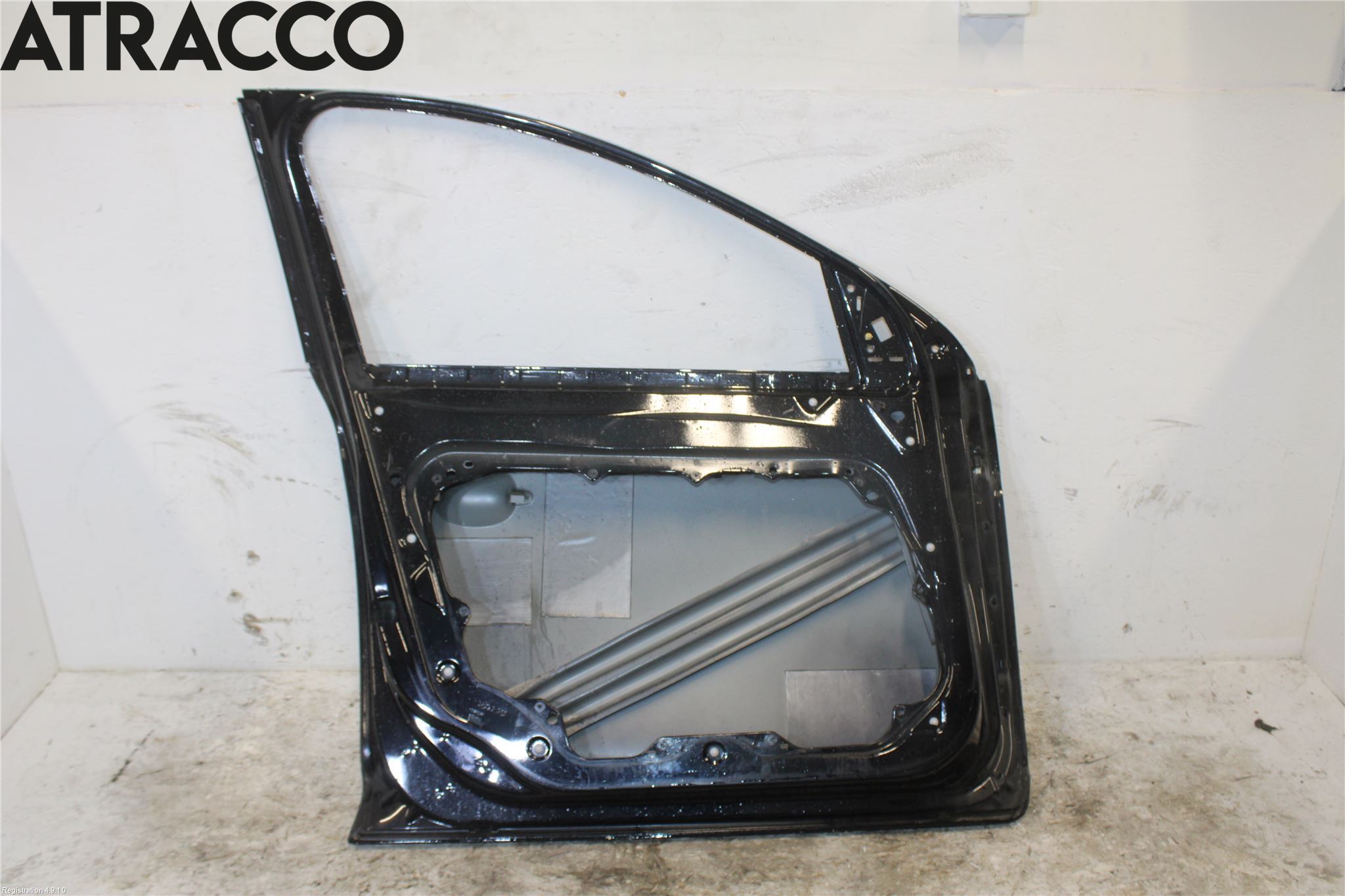 Volvo XC60 09-13 Dörr Fram Vänster