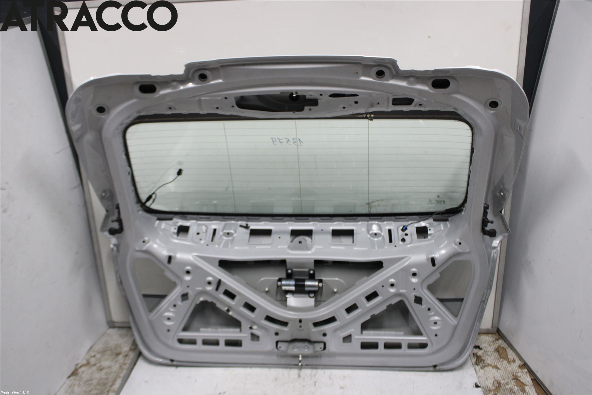BMW 2 F45 Active Tourer 14-21 Baklucka Cc-Kombi-Sedan