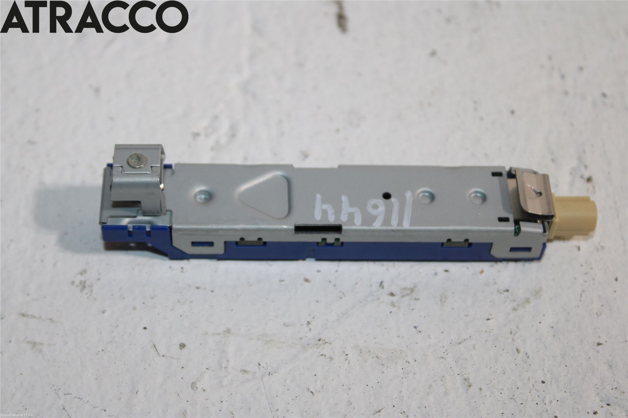 Audi A4/S4 B9 16-19 Antennförstärkare
