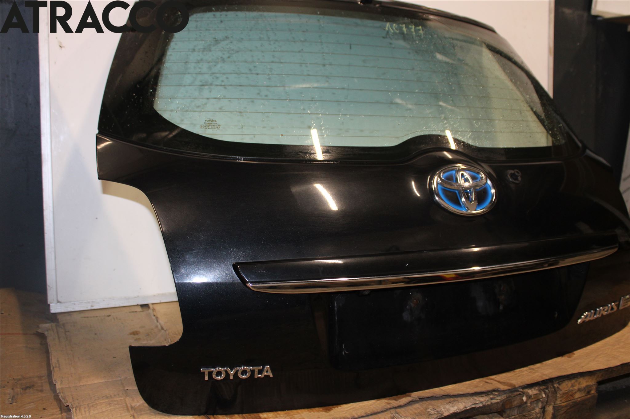 Toyota AURIS 10-12 Baklucka Cc-Kombi-Sedan