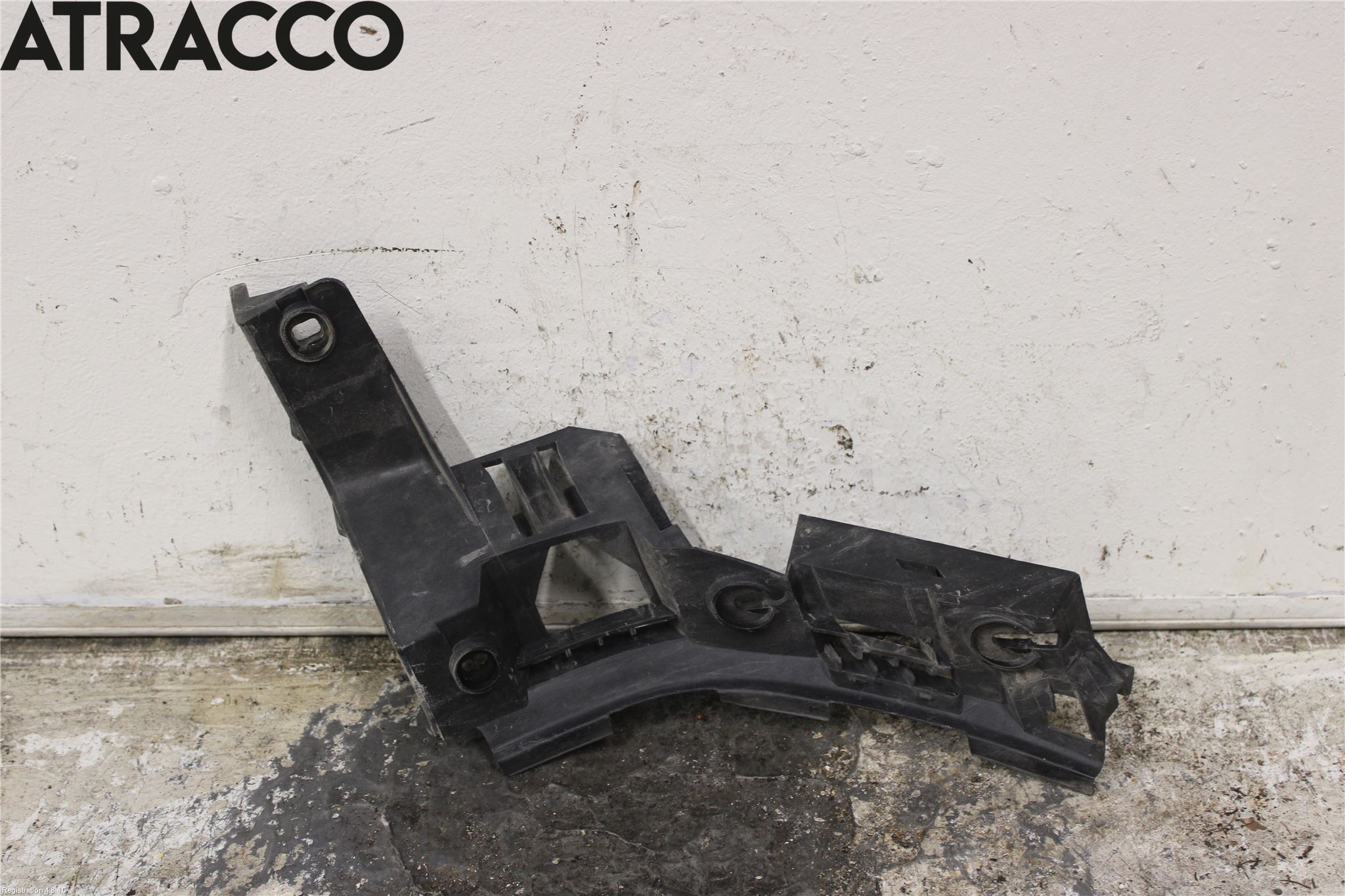 Volkswagen VW GOLF PLUS/CROSS GOLF 04-14 Stötfångarfäste Bak Hö