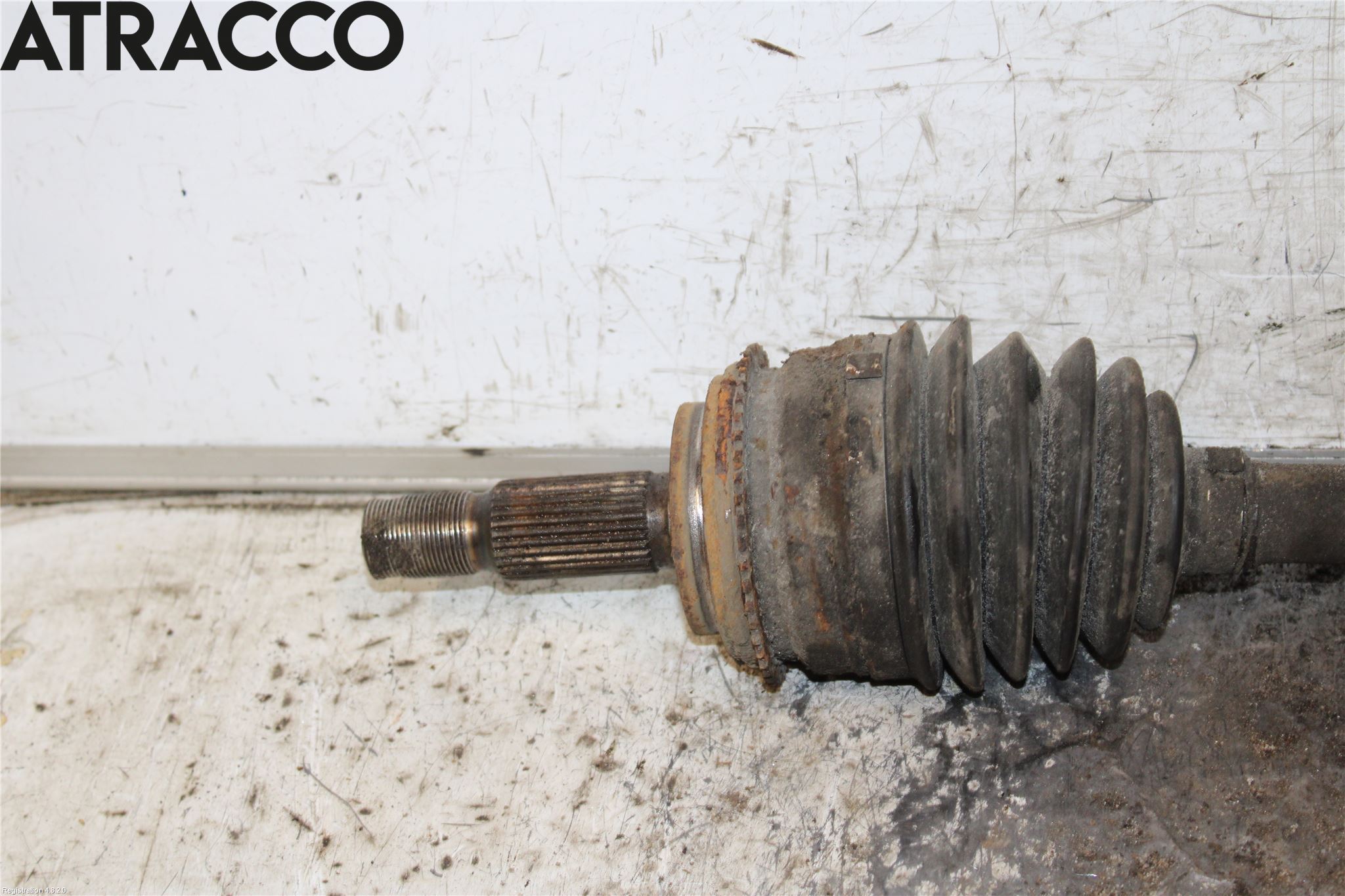 Mitsubishi PAJERO 06-15 Drivaxel Fram Vänster