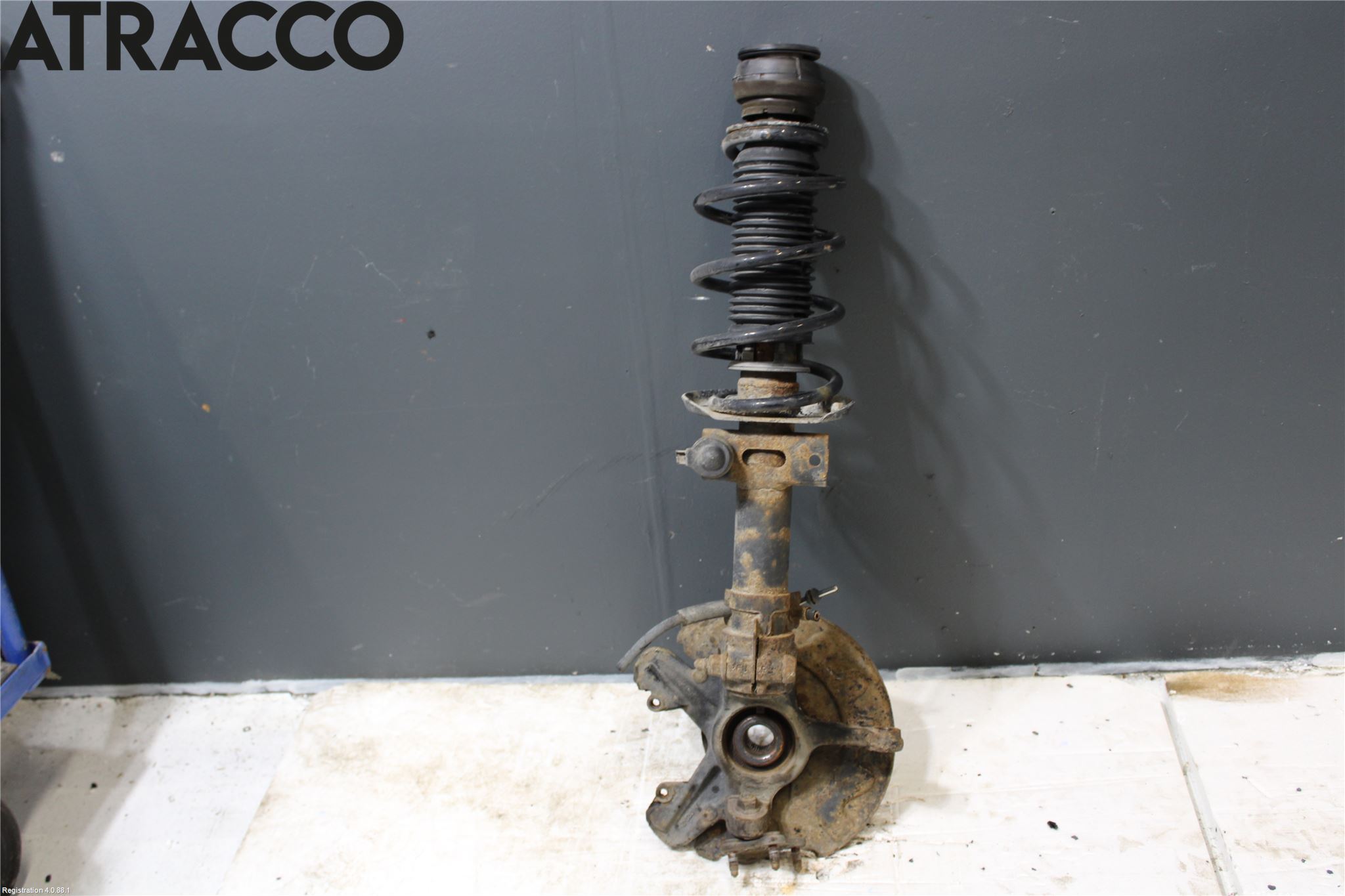 Volkswagen VW POLO 10-17 Fjäderben Fram Höger