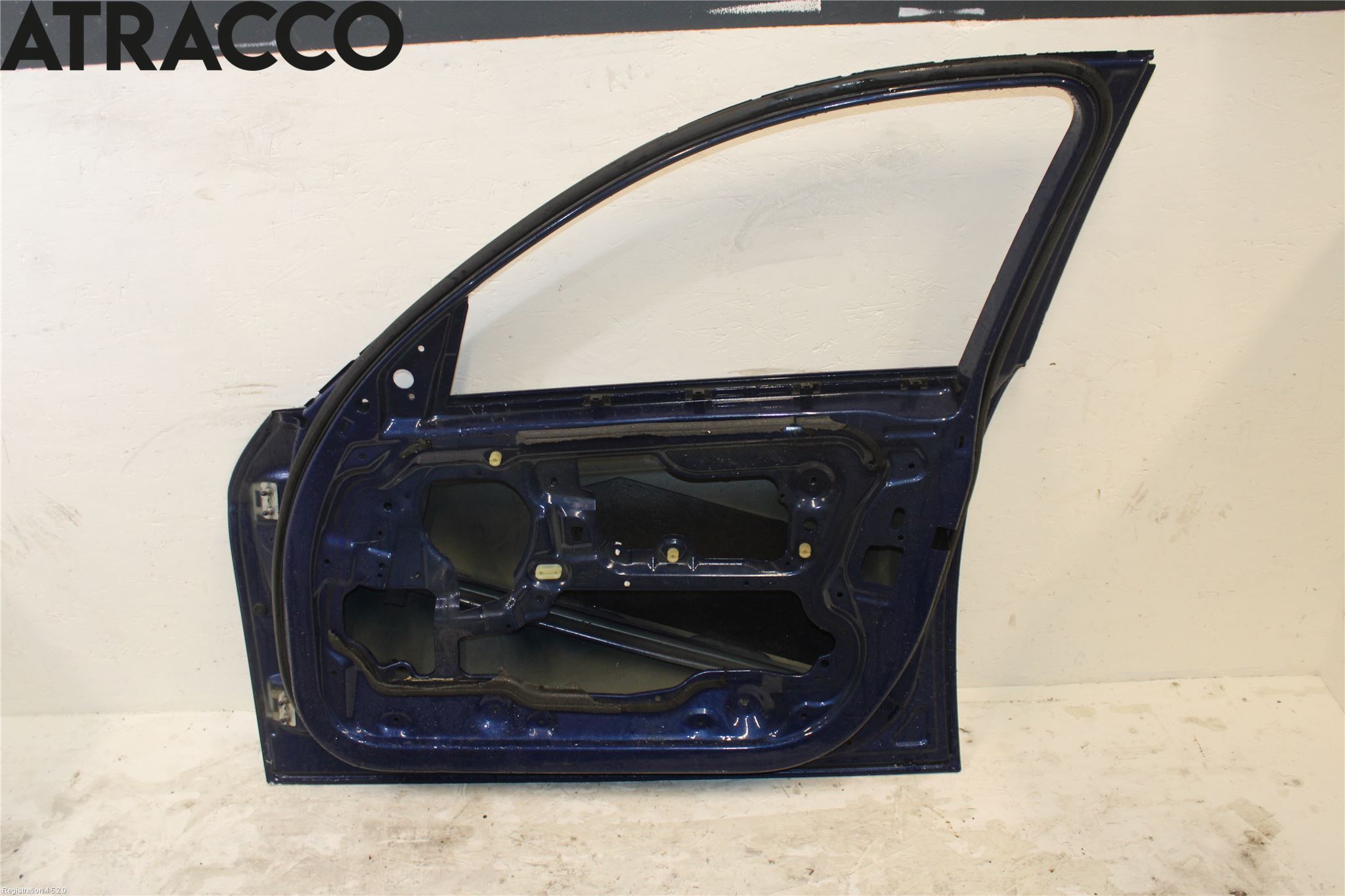 BMW 3 E90/91 SED/TOU 05-12 Dörr Fram Höger