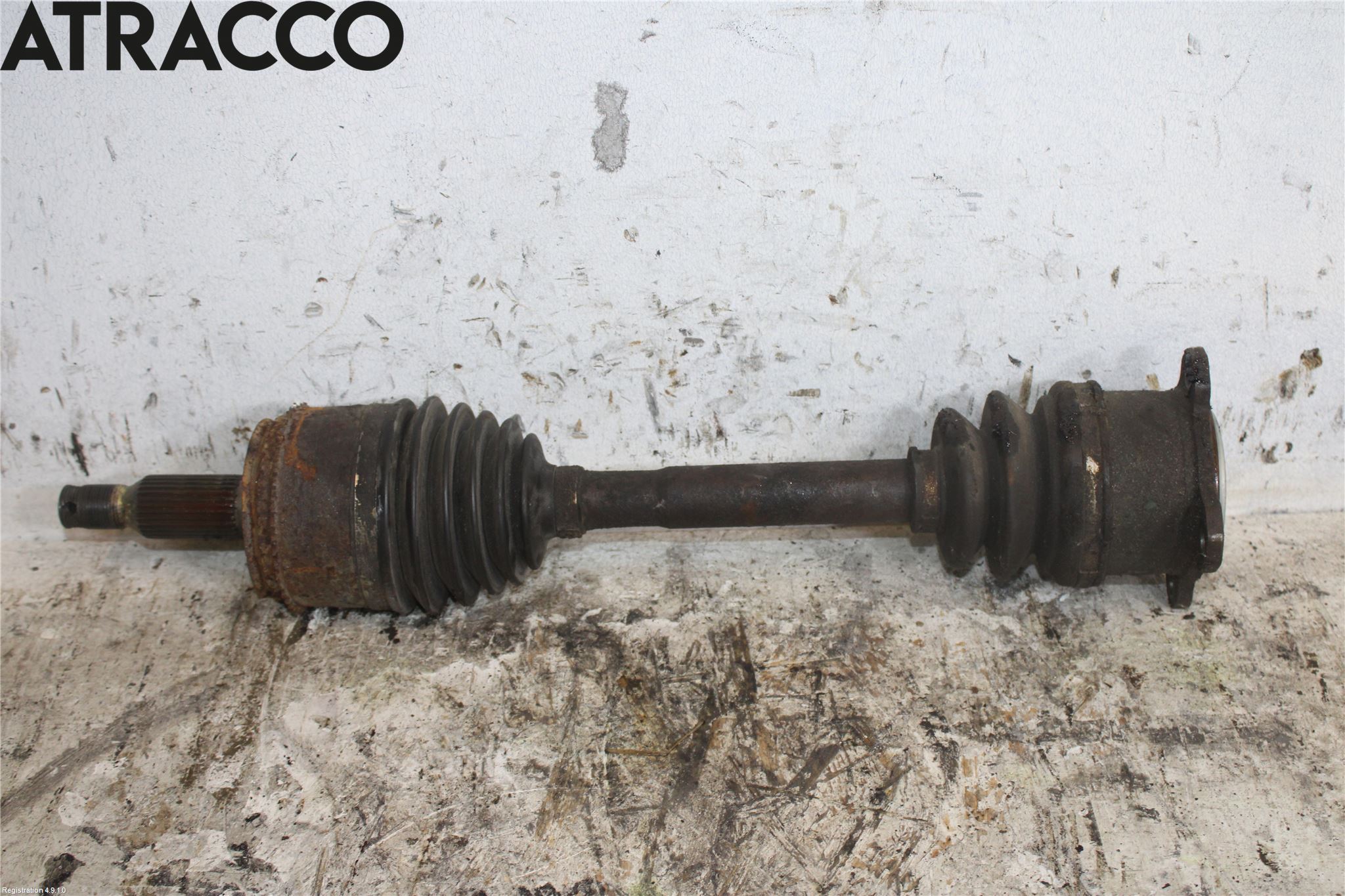Mitsubishi PAJERO  99-06 Drivaxel Fram Höger