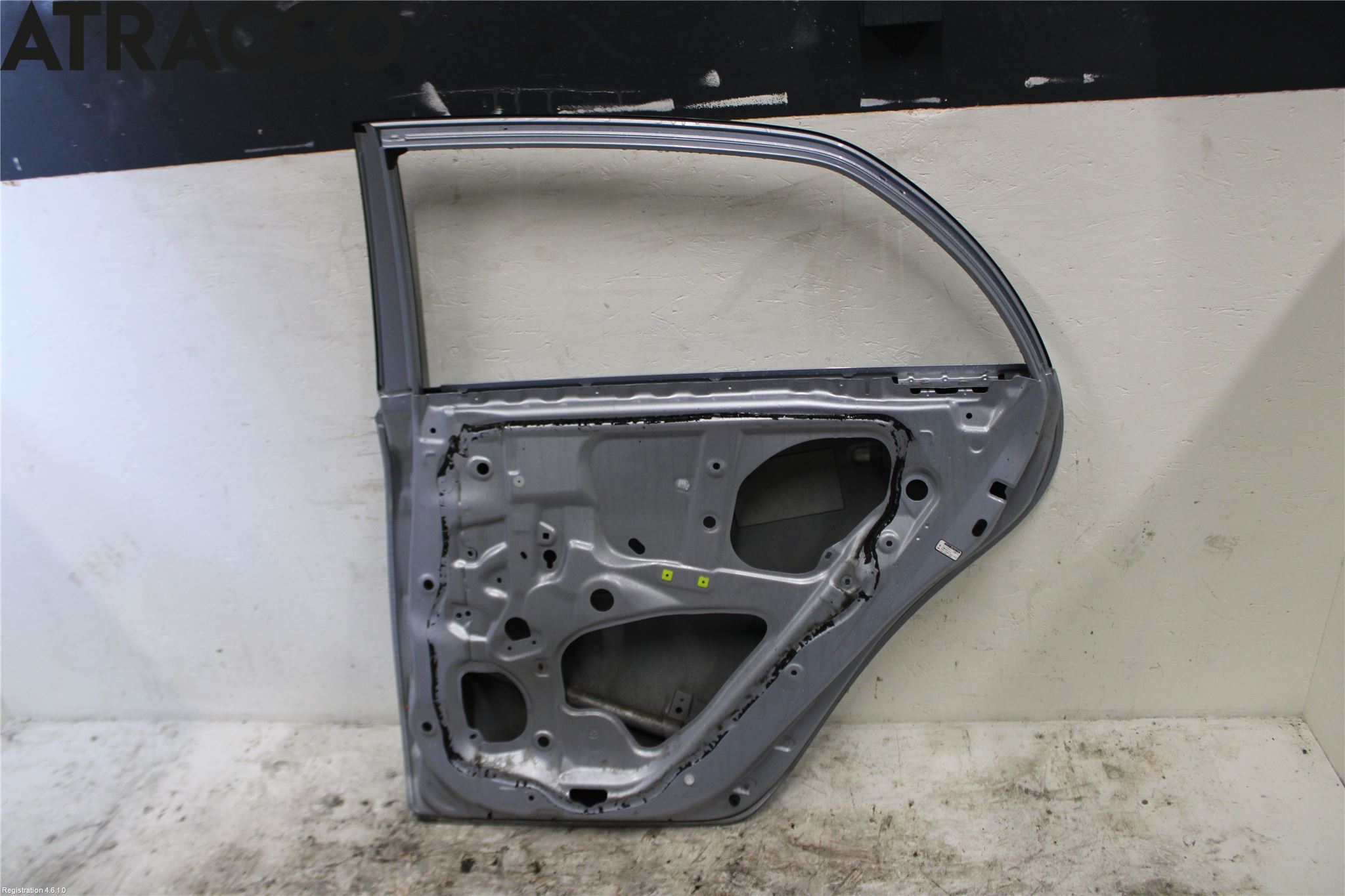 Toyota COROLLA 08-12 Dörr Bak Höger