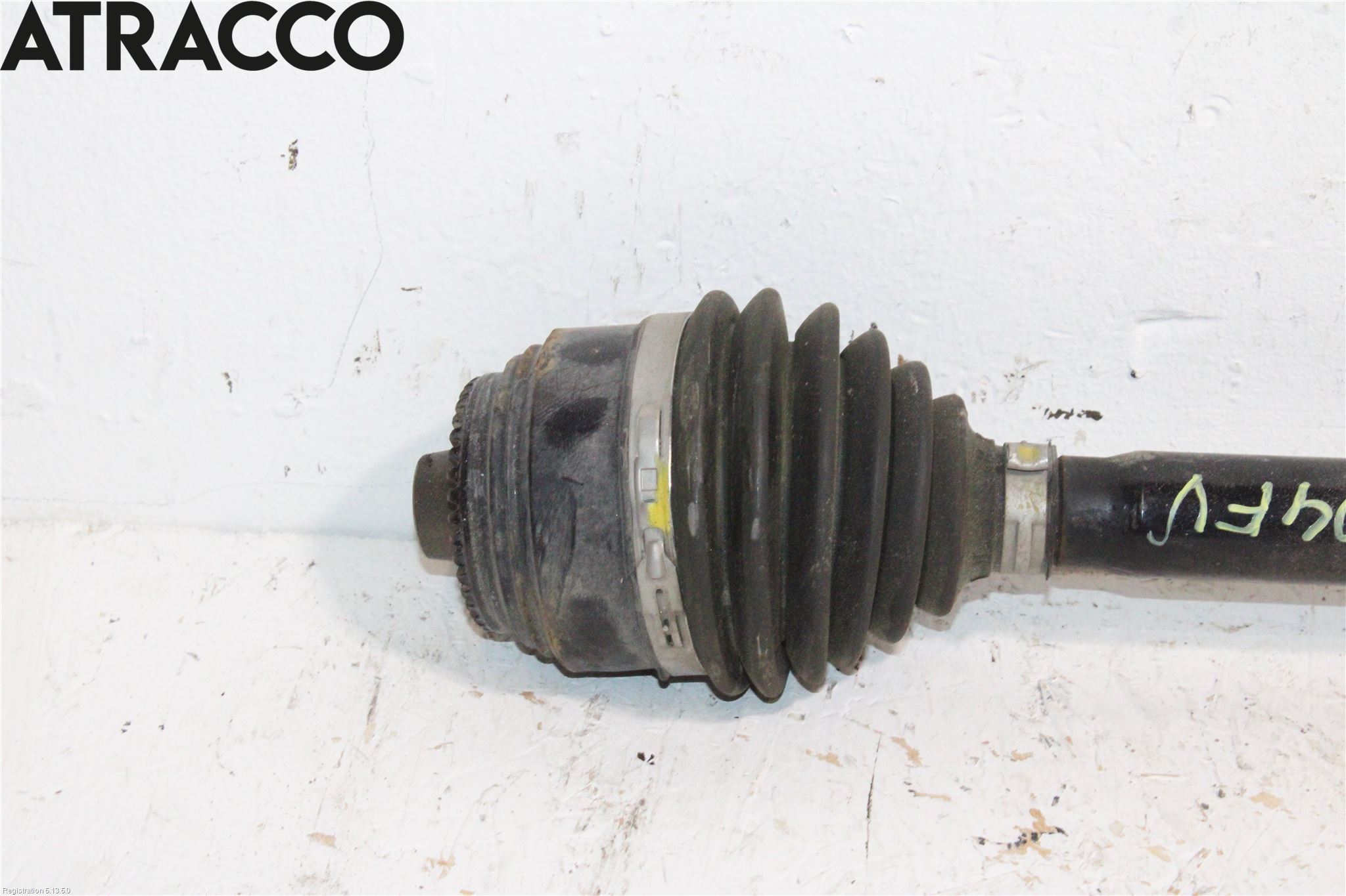BMW iX I20 22- Drivaxel Fram Vänster