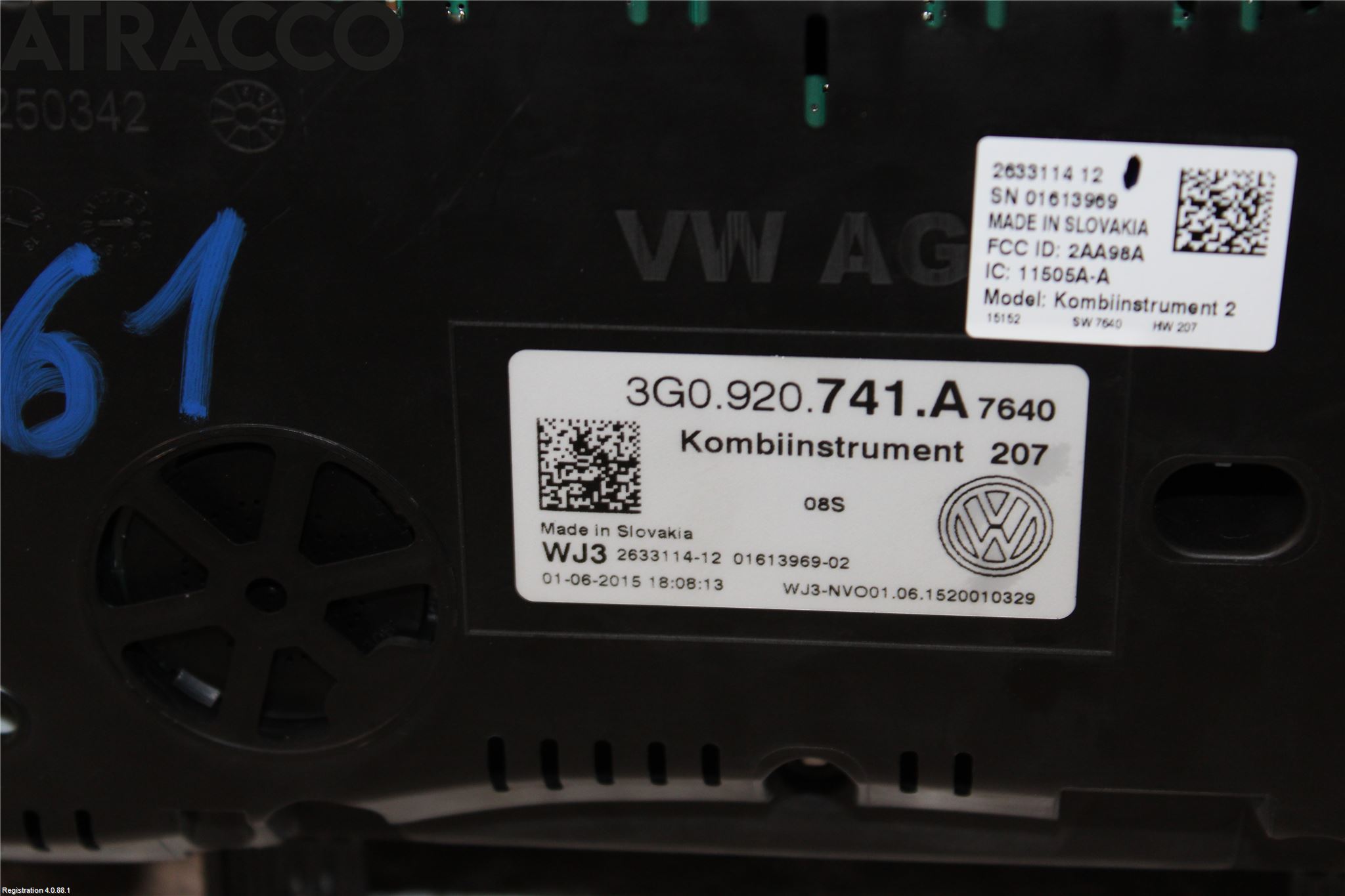Volkswagen VW PASSAT 15-19 Instrument Hast