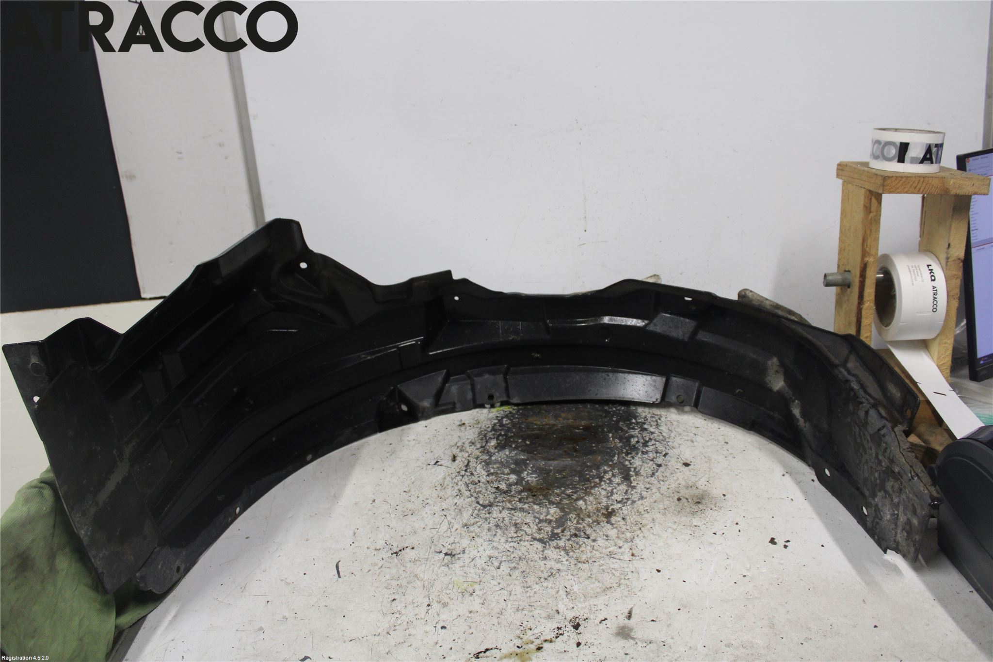 Mitsubishi OUTLANDER 13-21 Skärm Inner