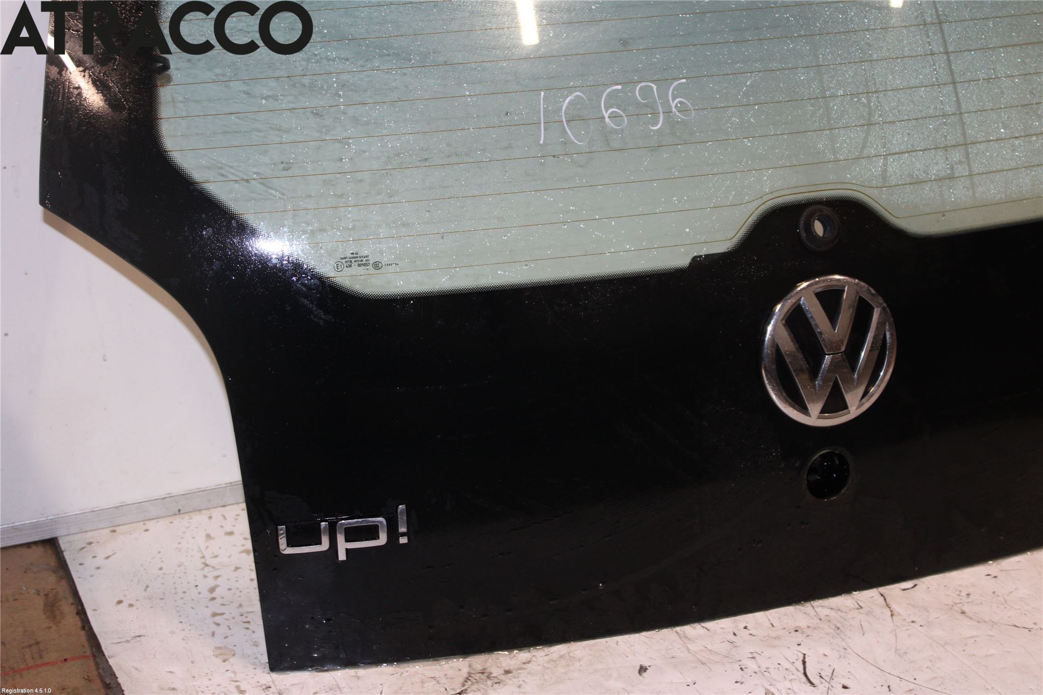 Volkswagen VW UP! / E-UP! Baklucka Cc-Kombi-Sedan