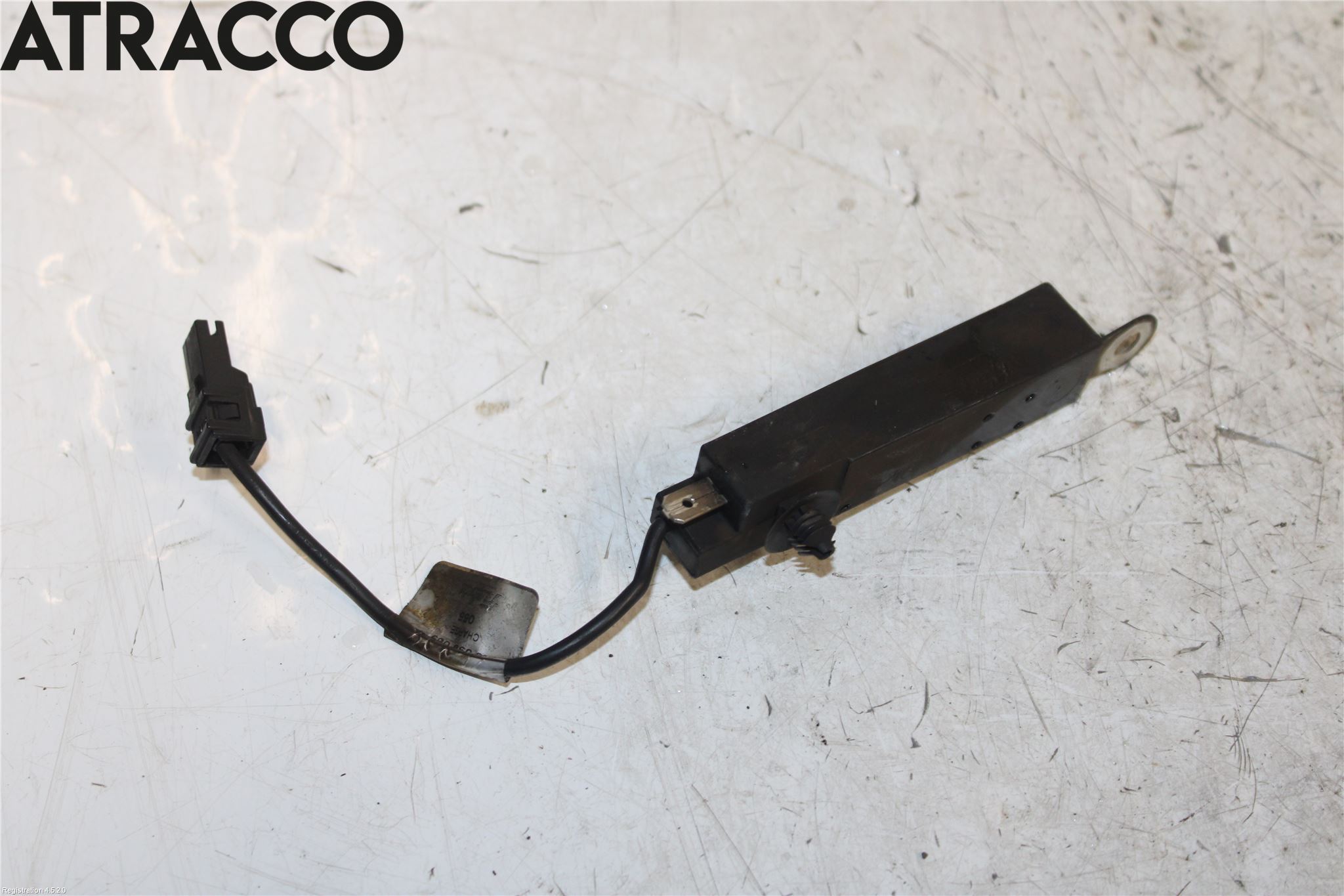 Mercedes-Benz MB E-KLASS (W212) 09-16 Antennförstärkare