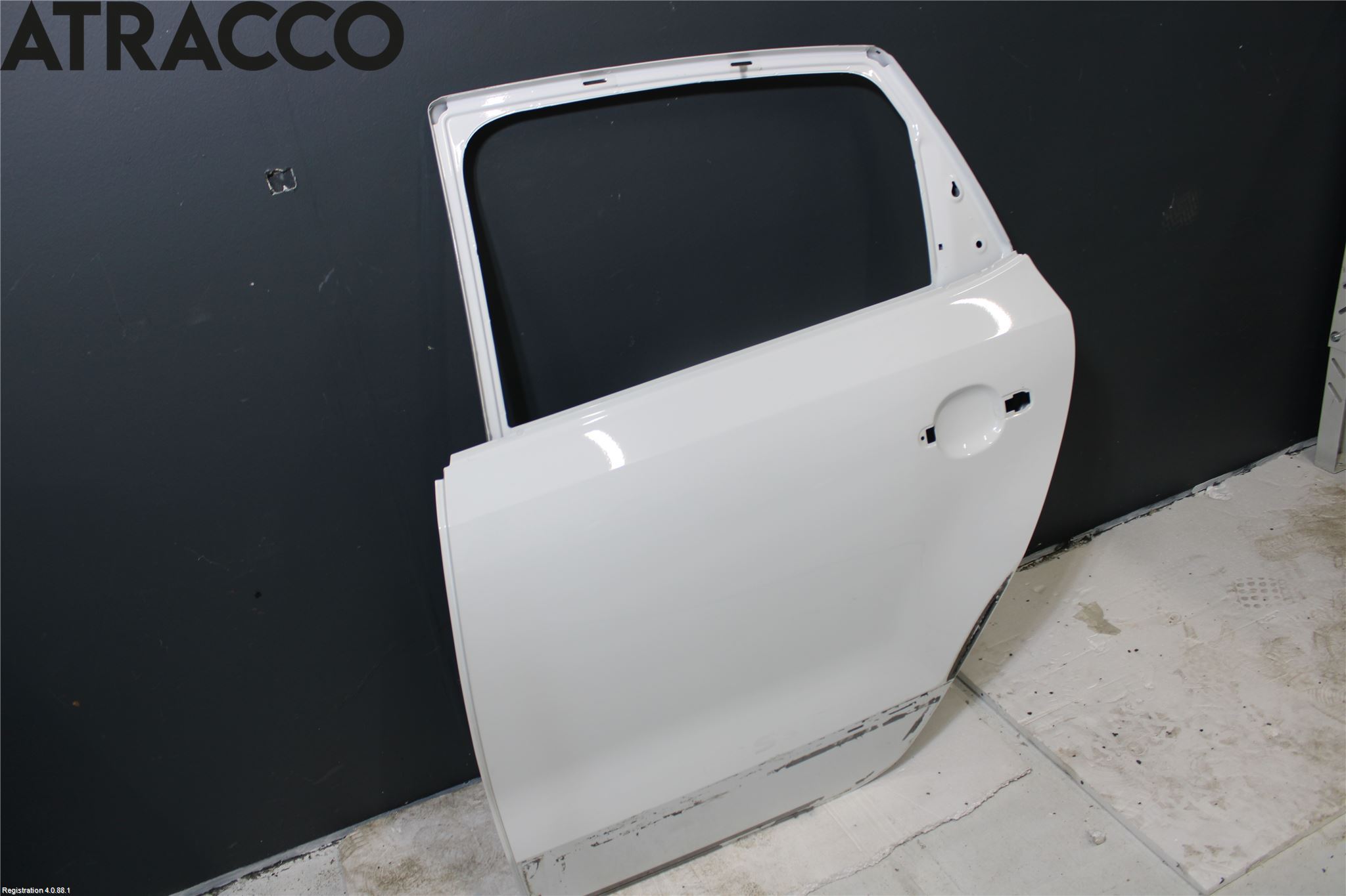 Volkswagen VW POLO 10-17 Dörr Bak Vänster