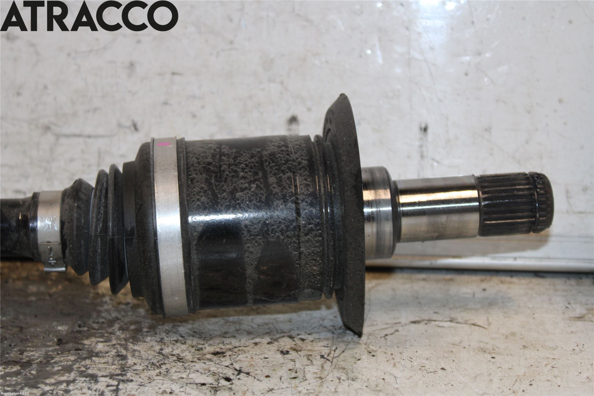 BMW 3 F30/F31/F80 12-19 Drivaxel Bak Höger