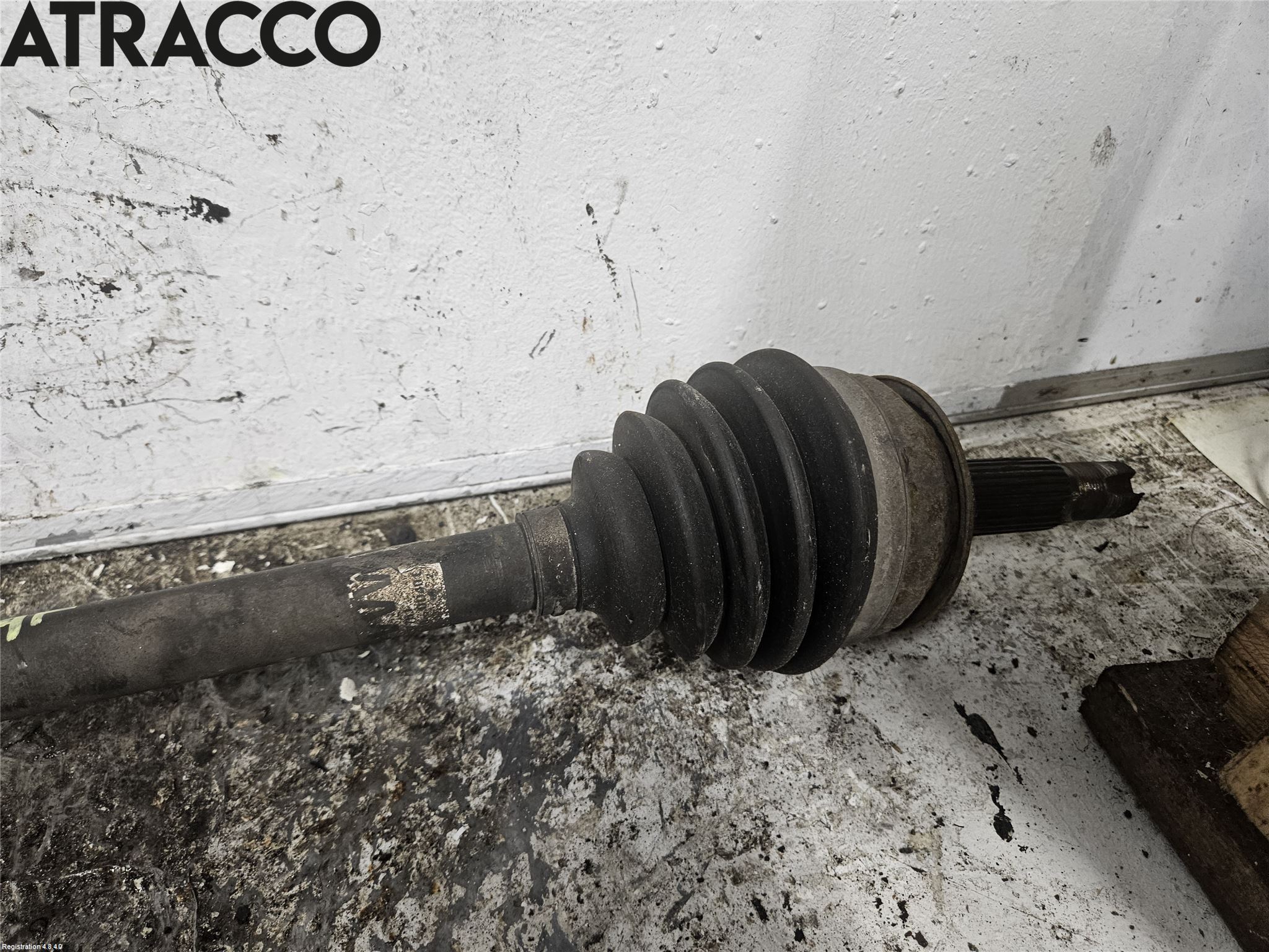 Toyota YARIS XP130 12-14 Drivaxel Fram Höger