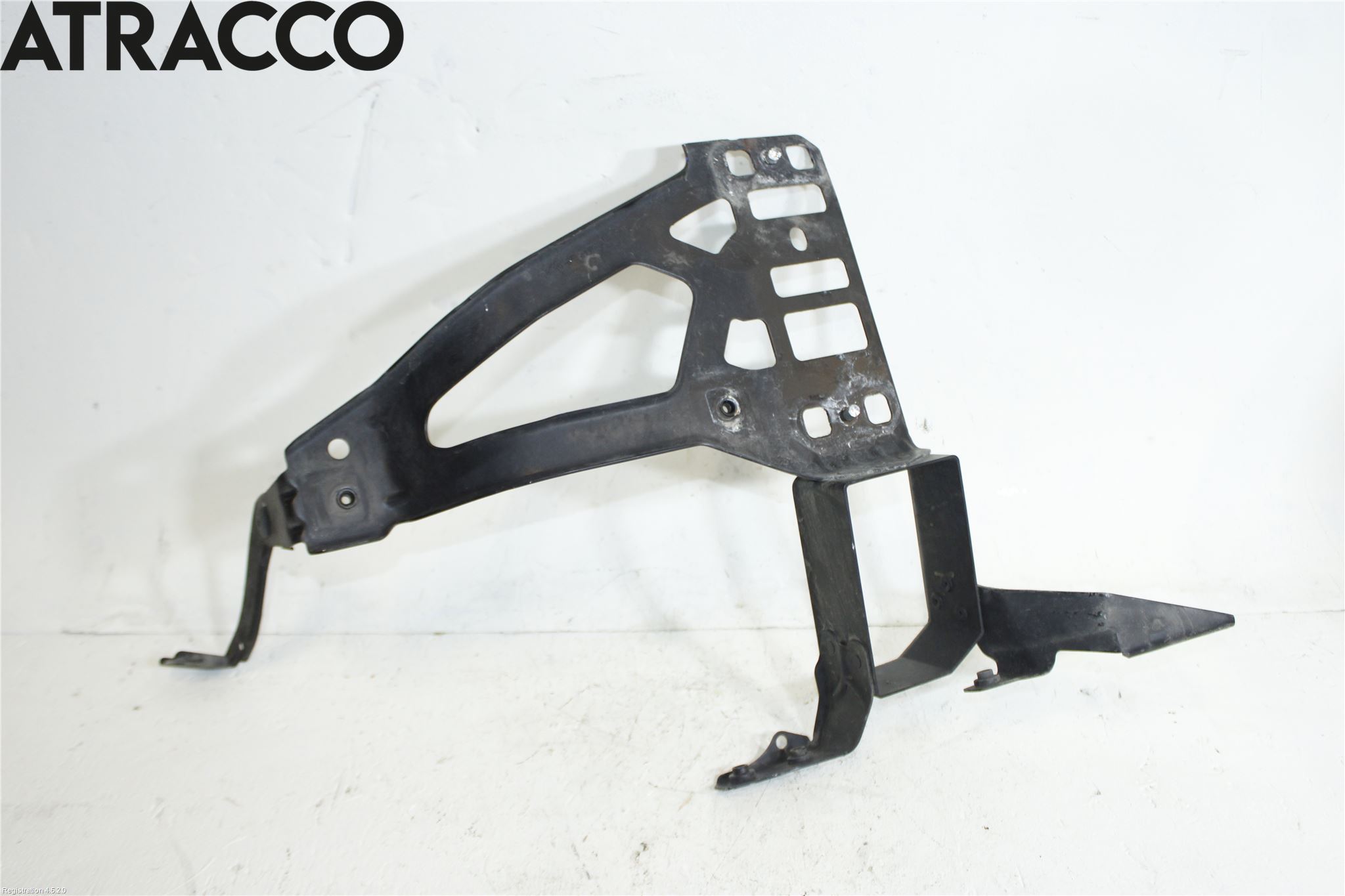 BMW 5 E60/61 Sed/Tou 02-10 Front Övrigt